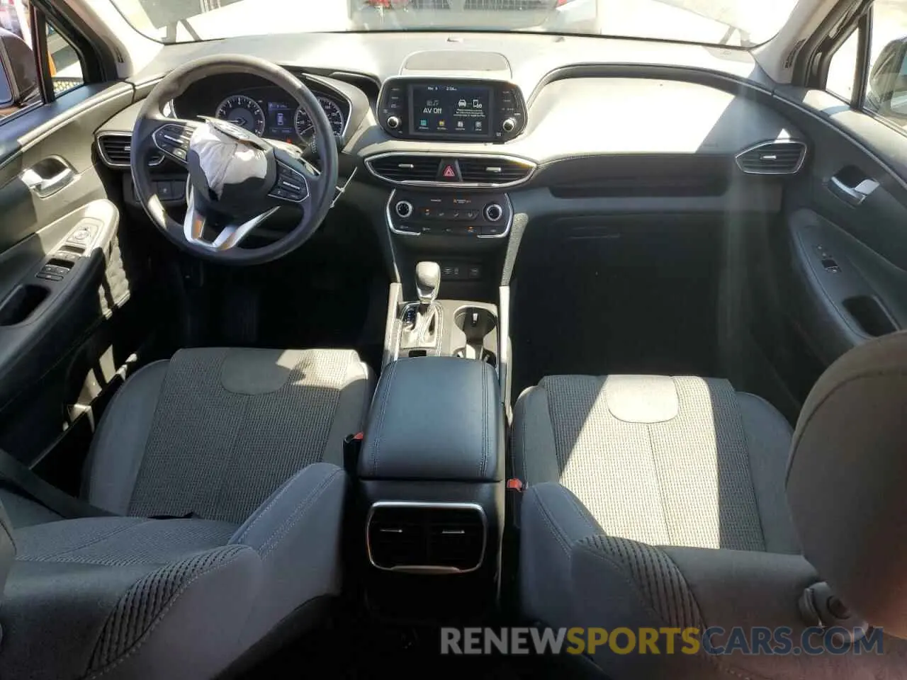 8 fotografías del automóvil dañado 5NMS23AD1LH194225 HYUNDAI SANTA FE 2020