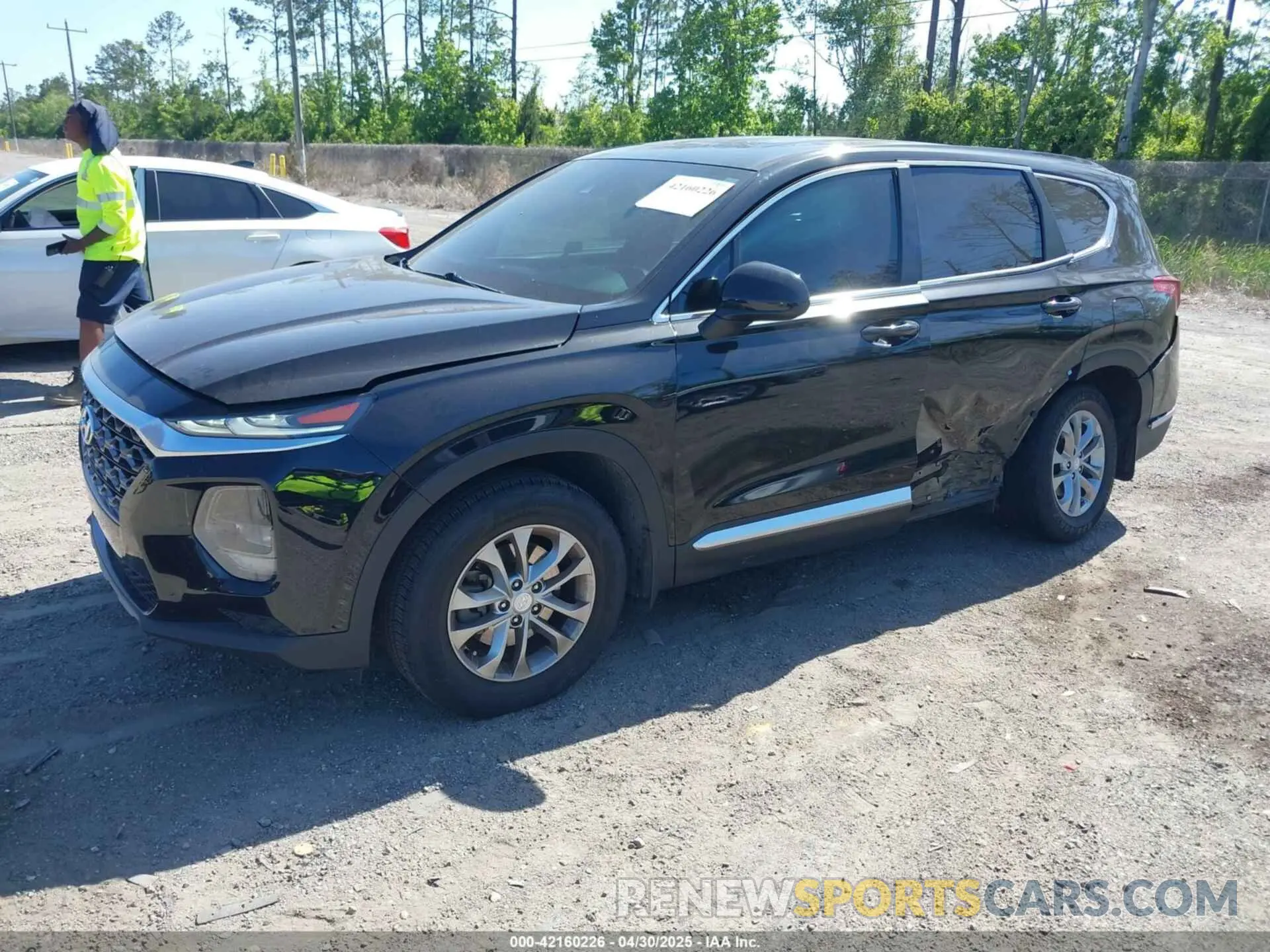 2 fotografías del automóvil dañado 5NMS23AD2LH160715 HYUNDAI SANTA FE 2020