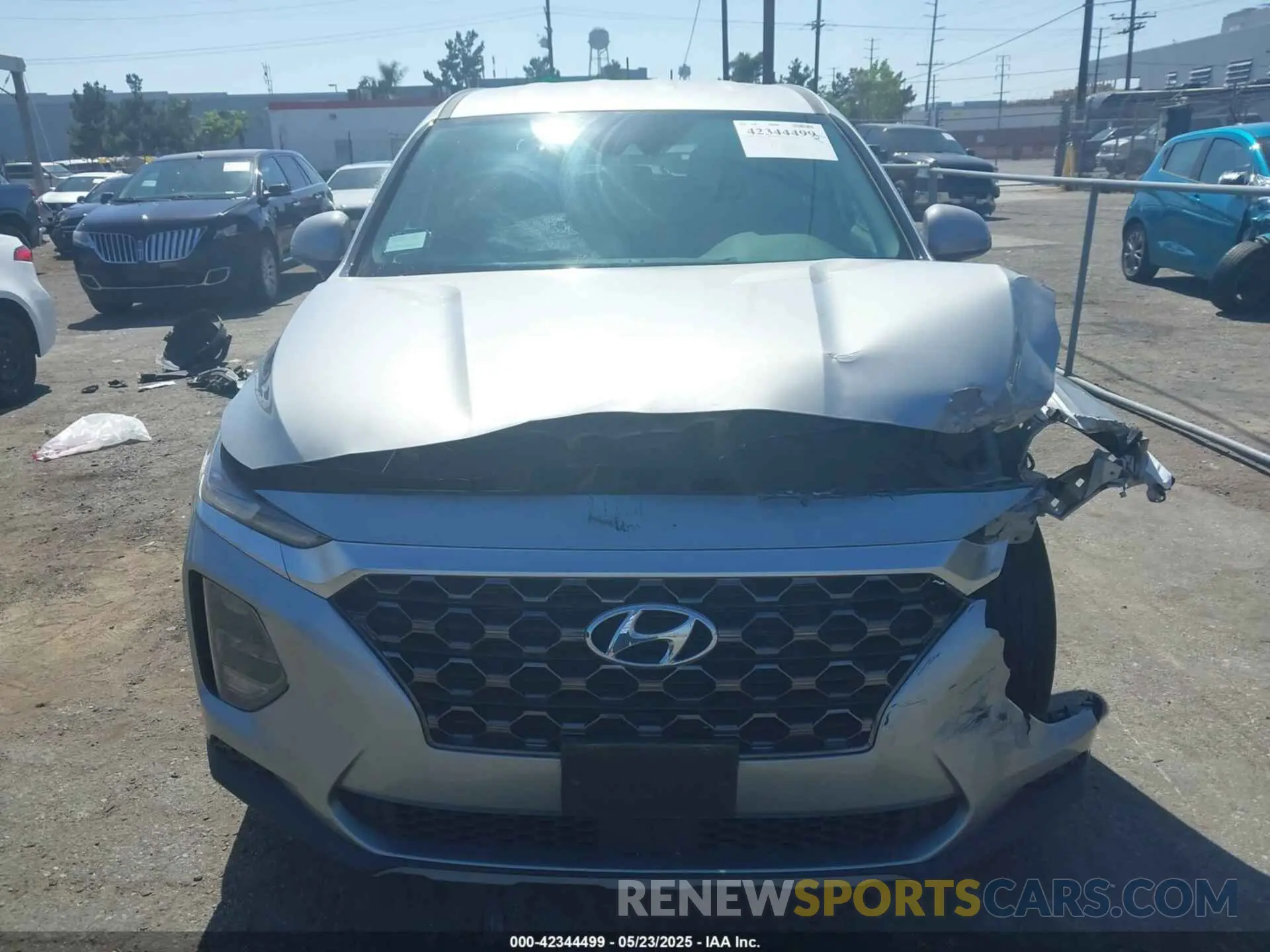 6 fotografías del automóvil dañado 5NMS23AD2LH220153 HYUNDAI SANTA FE 2020