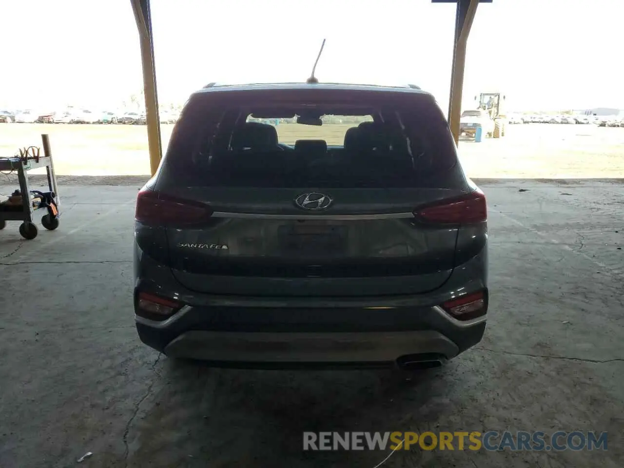 6 fotografías del automóvil dañado 5NMS23AD2LH263164 HYUNDAI SANTA FE 2020