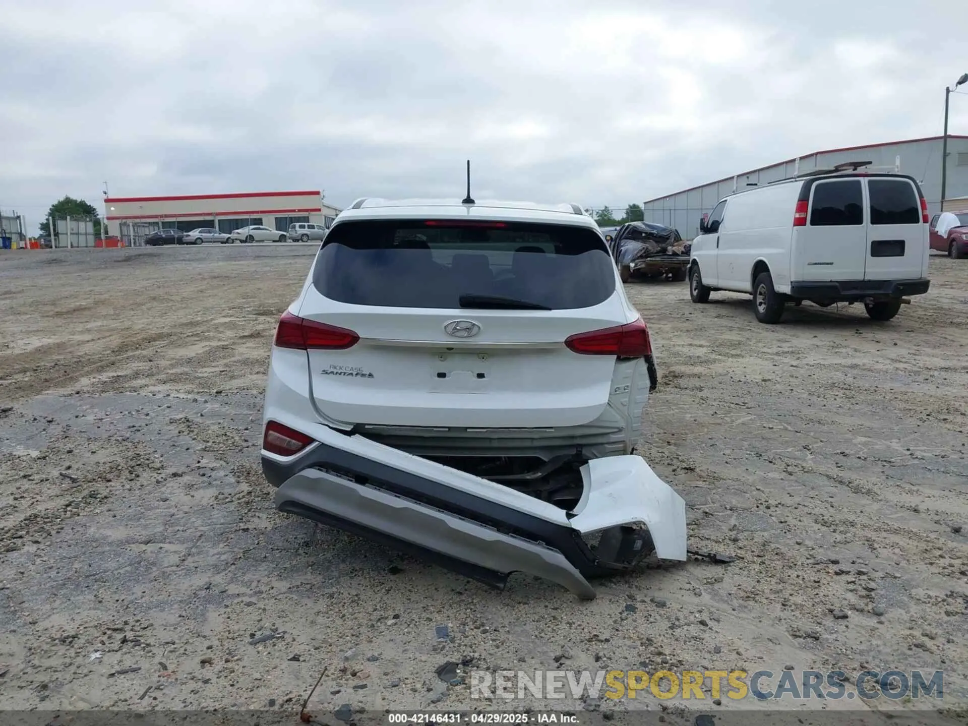16 fotografías del automóvil dañado 5NMS23AD3LH139100 HYUNDAI SANTA FE 2020