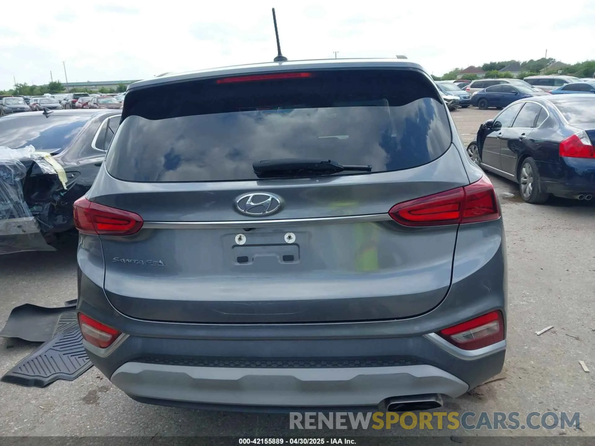 17 fotografías del automóvil dañado 5NMS23AD3LH155930 HYUNDAI SANTA FE 2020