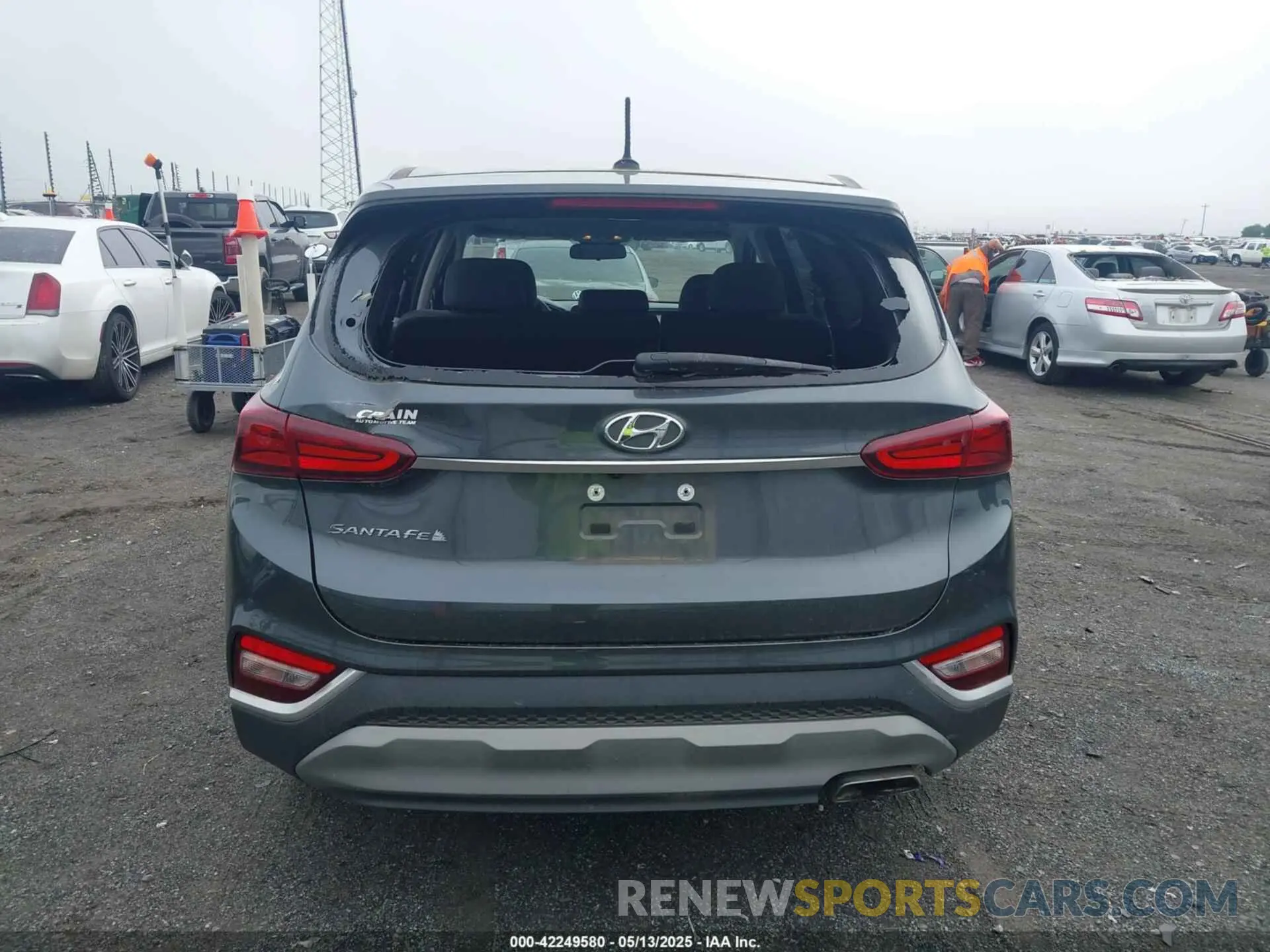 16 fotografías del automóvil dañado 5NMS23AD3LH261343 HYUNDAI SANTA FE 2020
