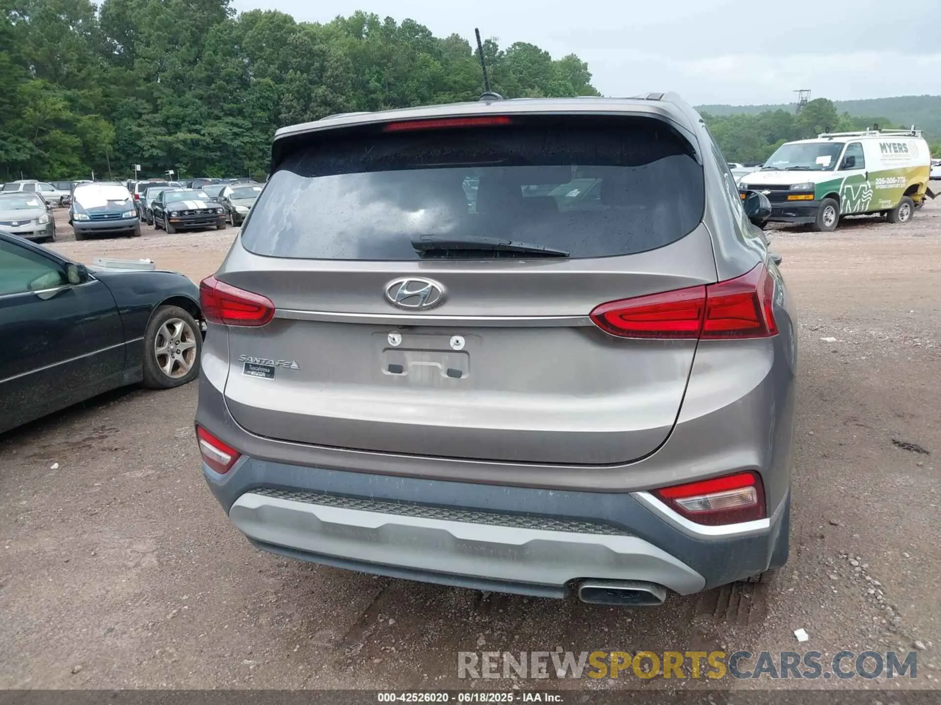 16 fotografías del automóvil dañado 5NMS23AD4LH142202 HYUNDAI SANTA FE 2020