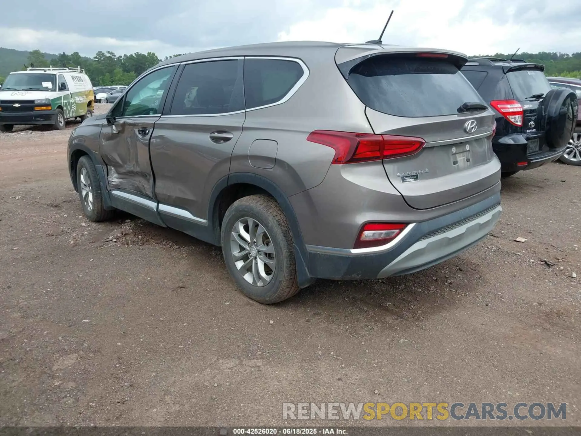 3 fotografías del automóvil dañado 5NMS23AD4LH142202 HYUNDAI SANTA FE 2020