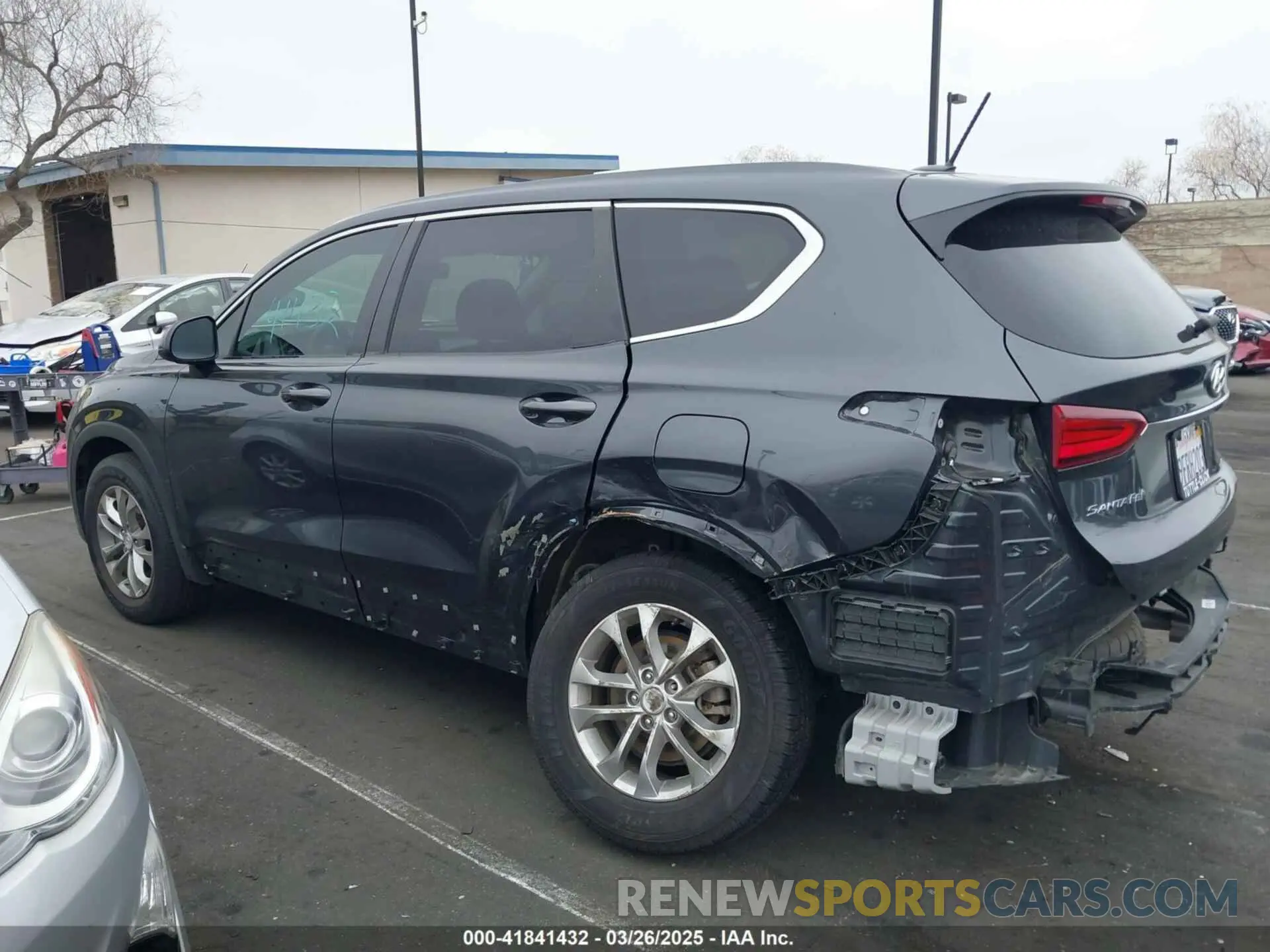 15 fotografías del automóvil dañado 5NMS23AD5LH187715 HYUNDAI SANTA FE 2020