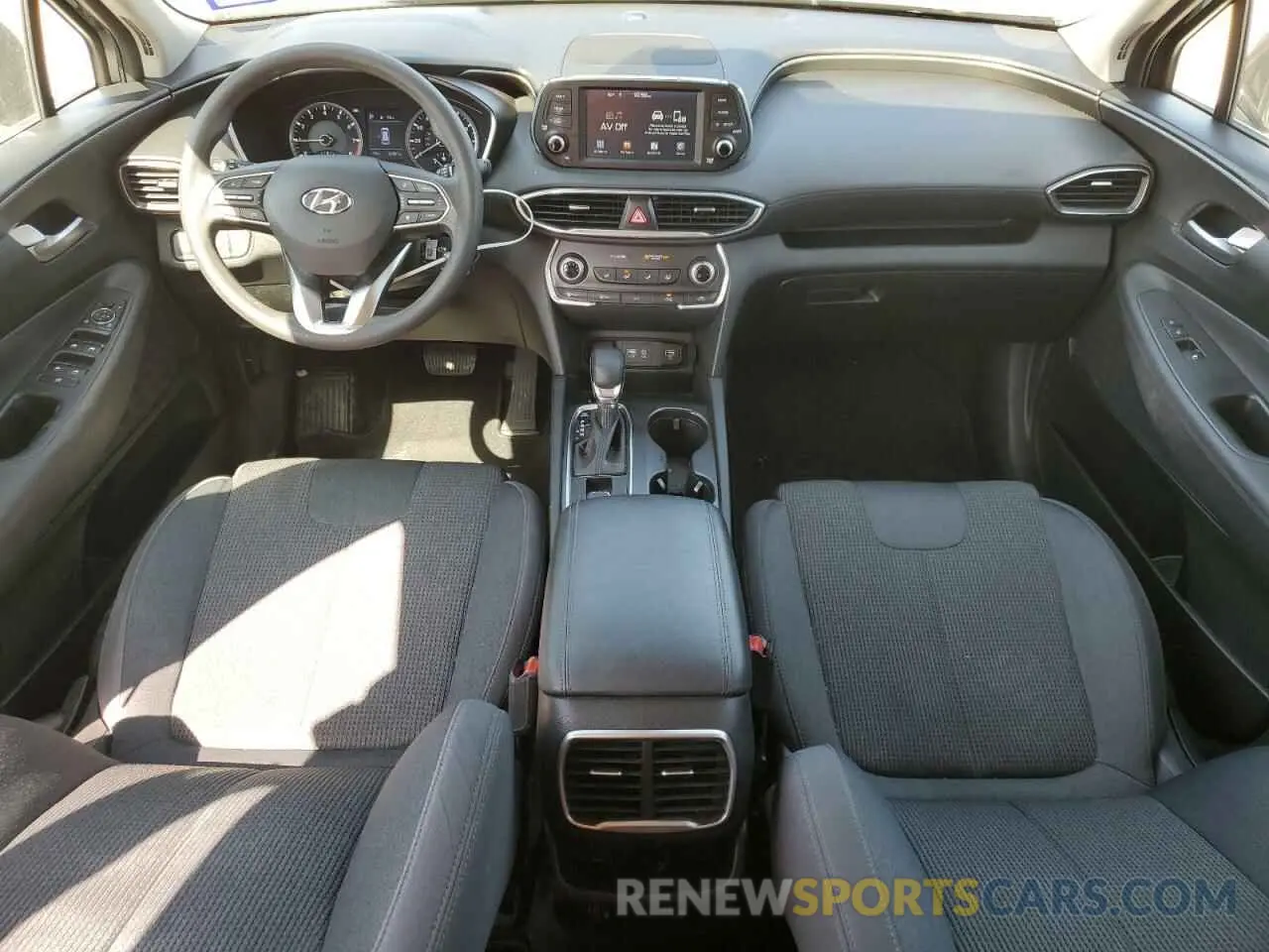 8 fotografías del automóvil dañado 5NMS23AD5LH221796 HYUNDAI SANTA FE 2020