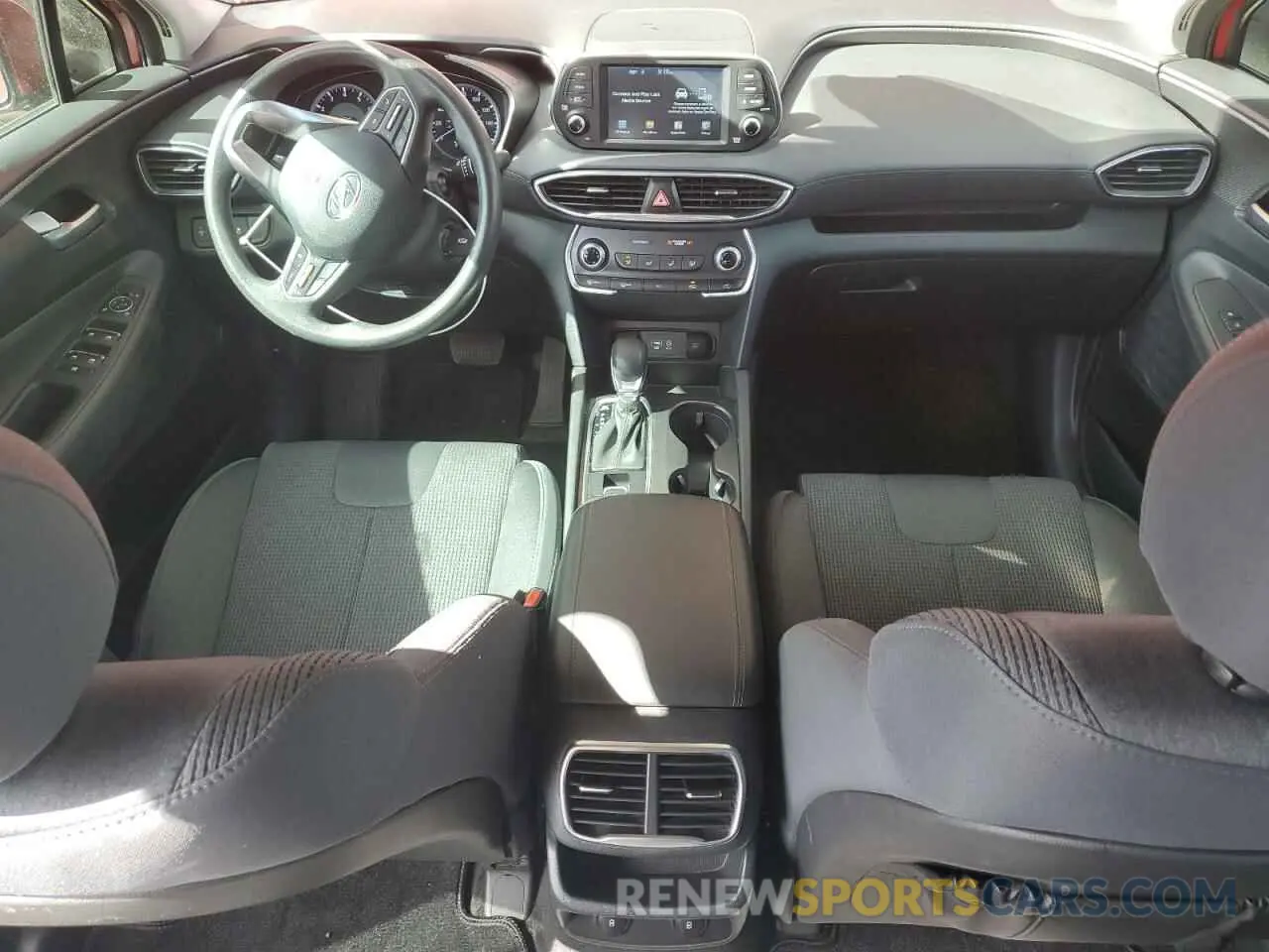 8 fotografías del automóvil dañado 5NMS23AD6LH167828 HYUNDAI SANTA FE 2020