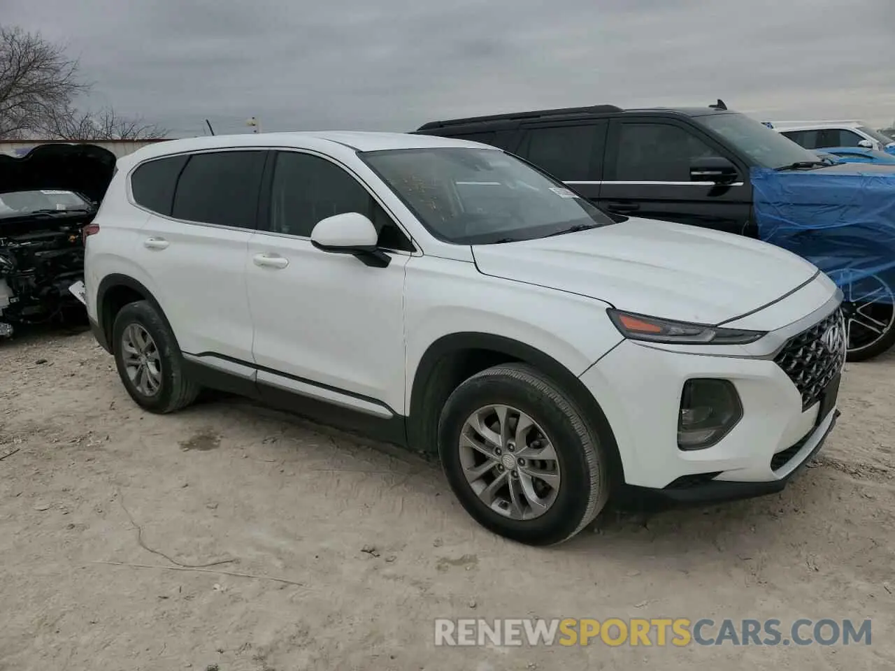 4 fotografías del automóvil dañado 5NMS23AD7LH216034 HYUNDAI SANTA FE 2020