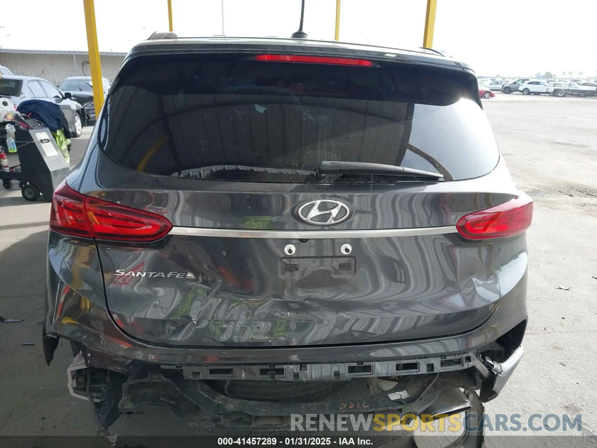 16 fotografías del automóvil dañado 5NMS23AD7LH254945 HYUNDAI SANTA FE 2020