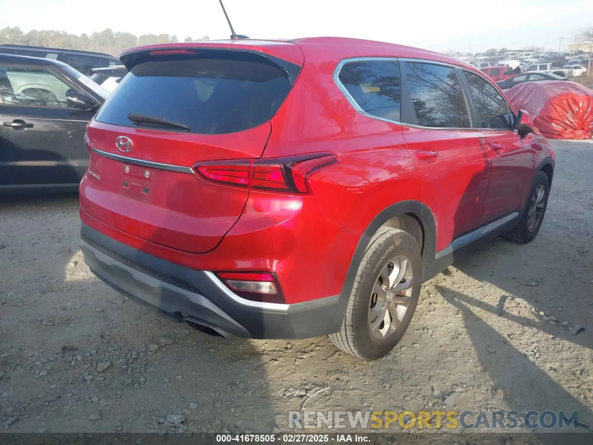 4 fotografías del automóvil dañado 5NMS23AD7LH269056 HYUNDAI SANTA FE 2020