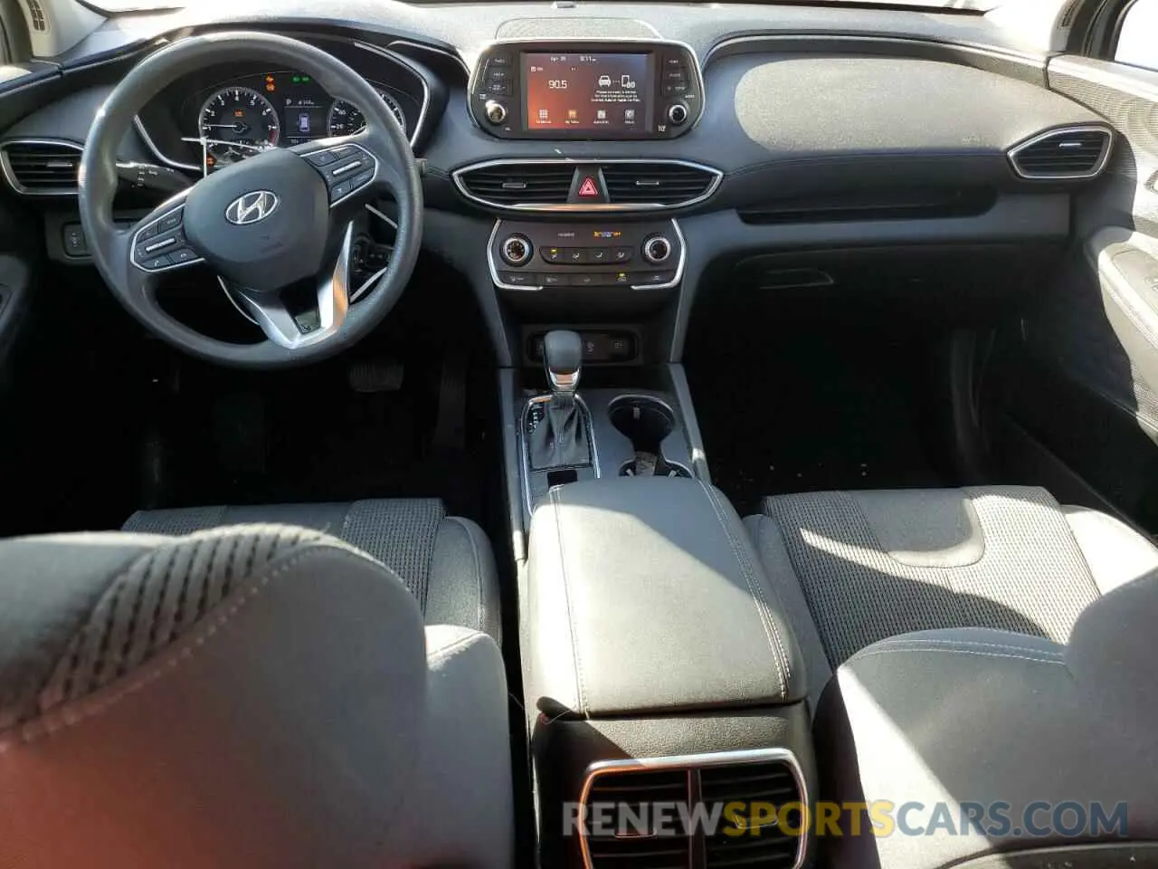 8 fotografías del automóvil dañado 5NMS2CAD1LH199165 HYUNDAI SANTA FE 2020