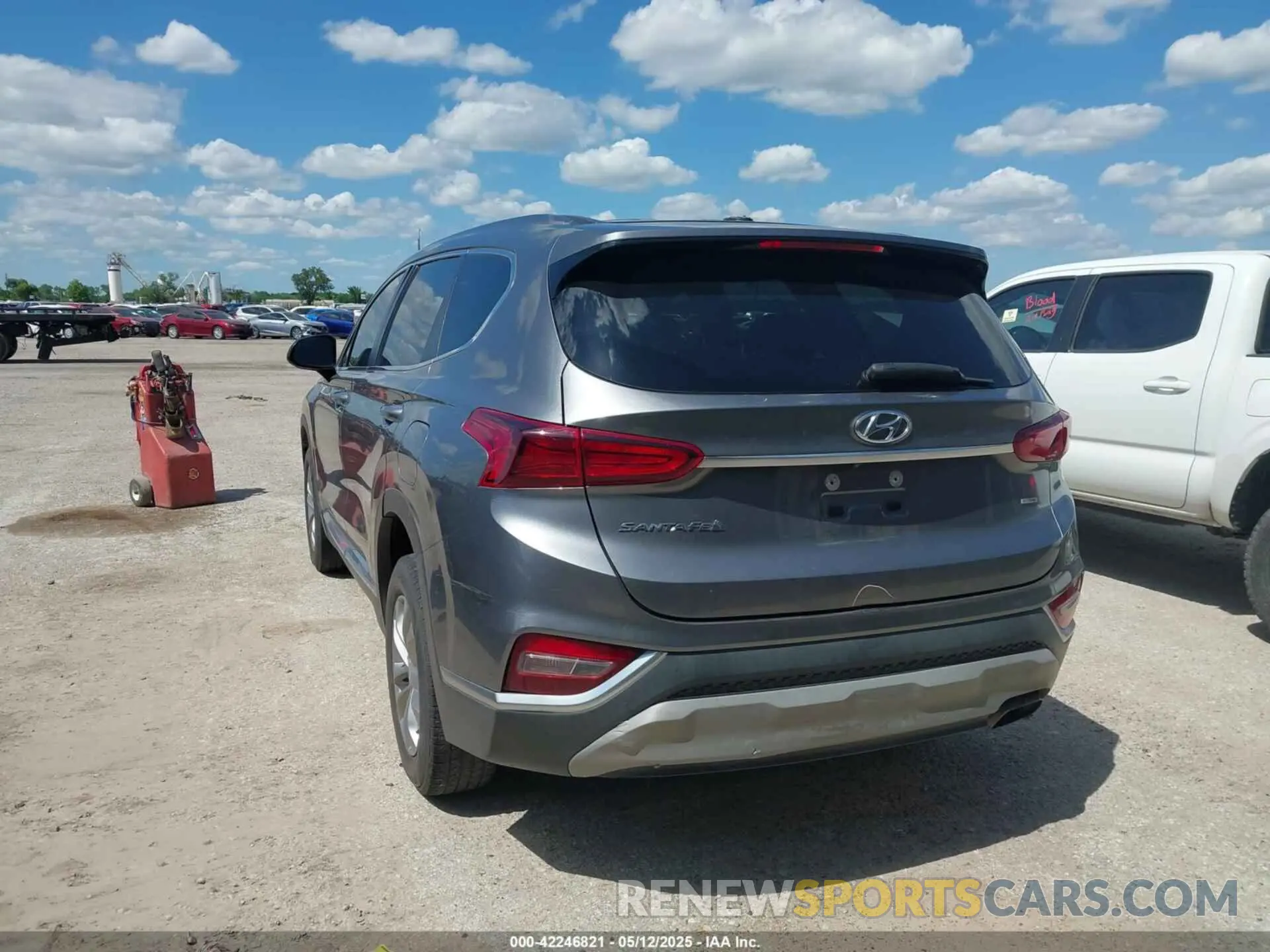 3 fotografías del automóvil dañado 5NMS2CAD2LH157121 HYUNDAI SANTA FE 2020