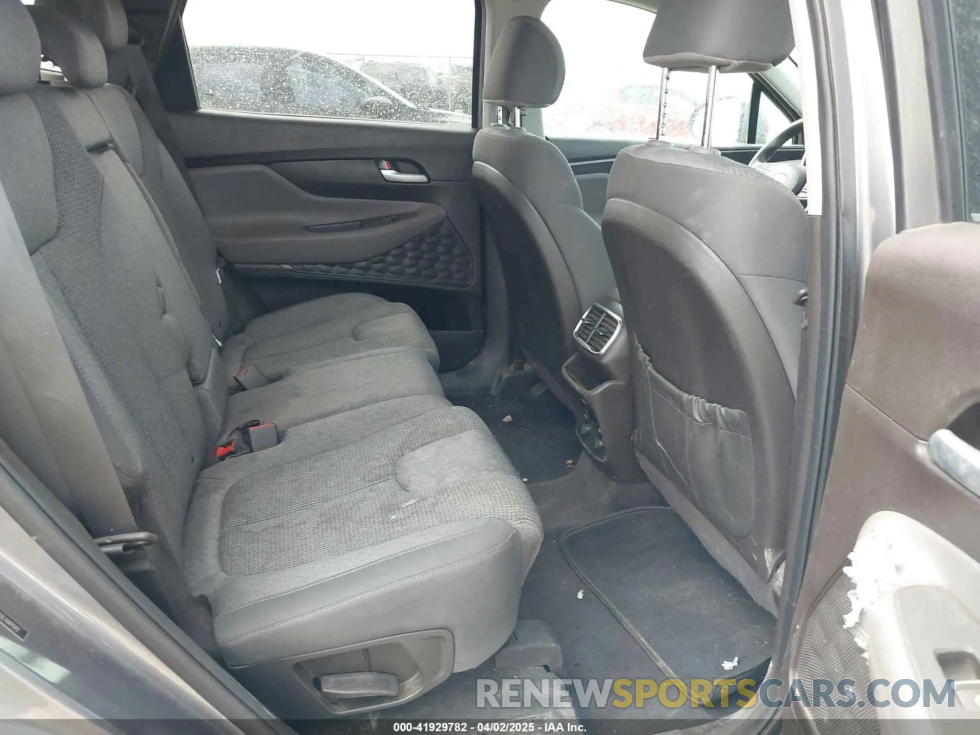 8 fotografías del automóvil dañado 5NMS2CAD3LH149593 HYUNDAI SANTA FE 2020