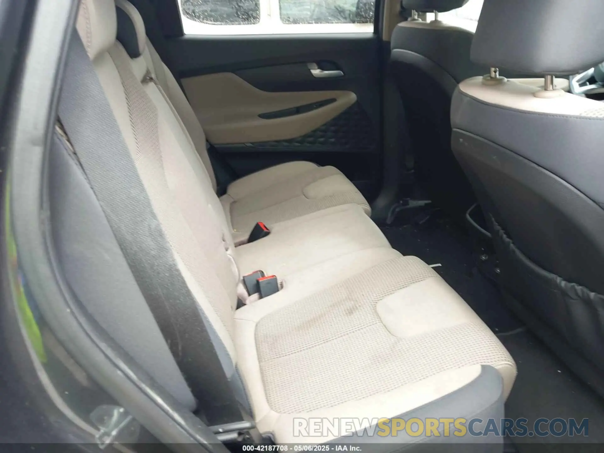 8 fotografías del automóvil dañado 5NMS2CAD4LH245958 HYUNDAI SANTA FE 2020