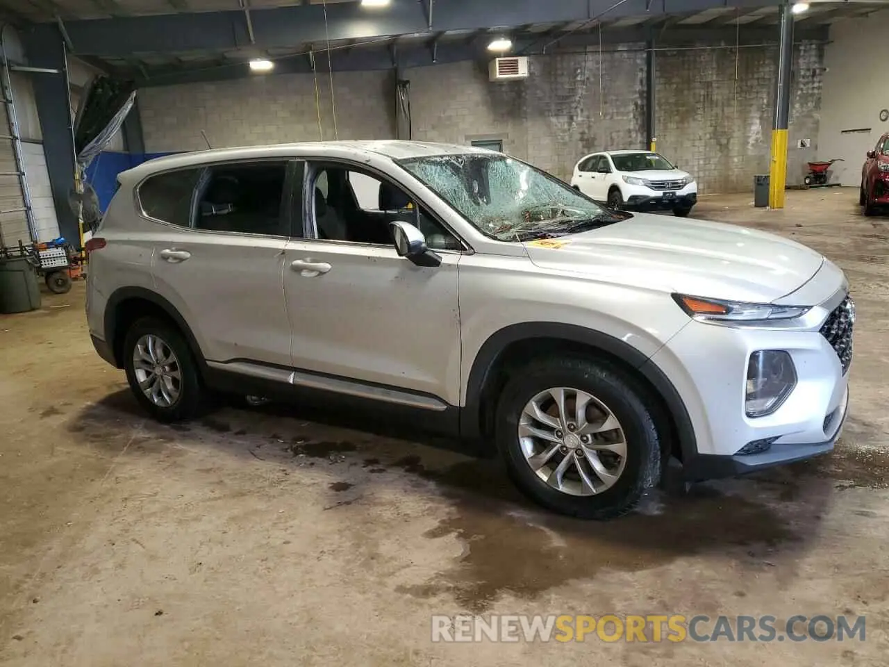 4 fotografías del automóvil dañado 5NMS2CAD7LH170429 HYUNDAI SANTA FE 2020