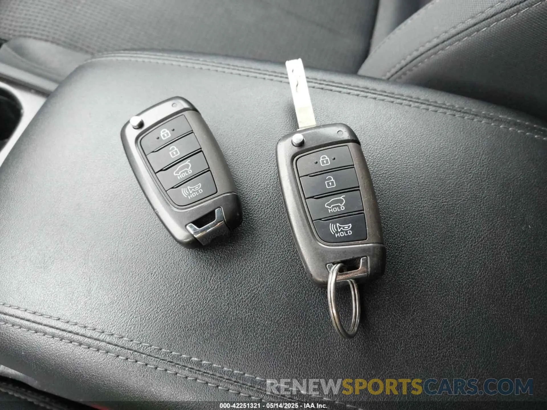 11 fotografías del automóvil dañado 5NMS2CAD9LH155317 HYUNDAI SANTA FE 2020