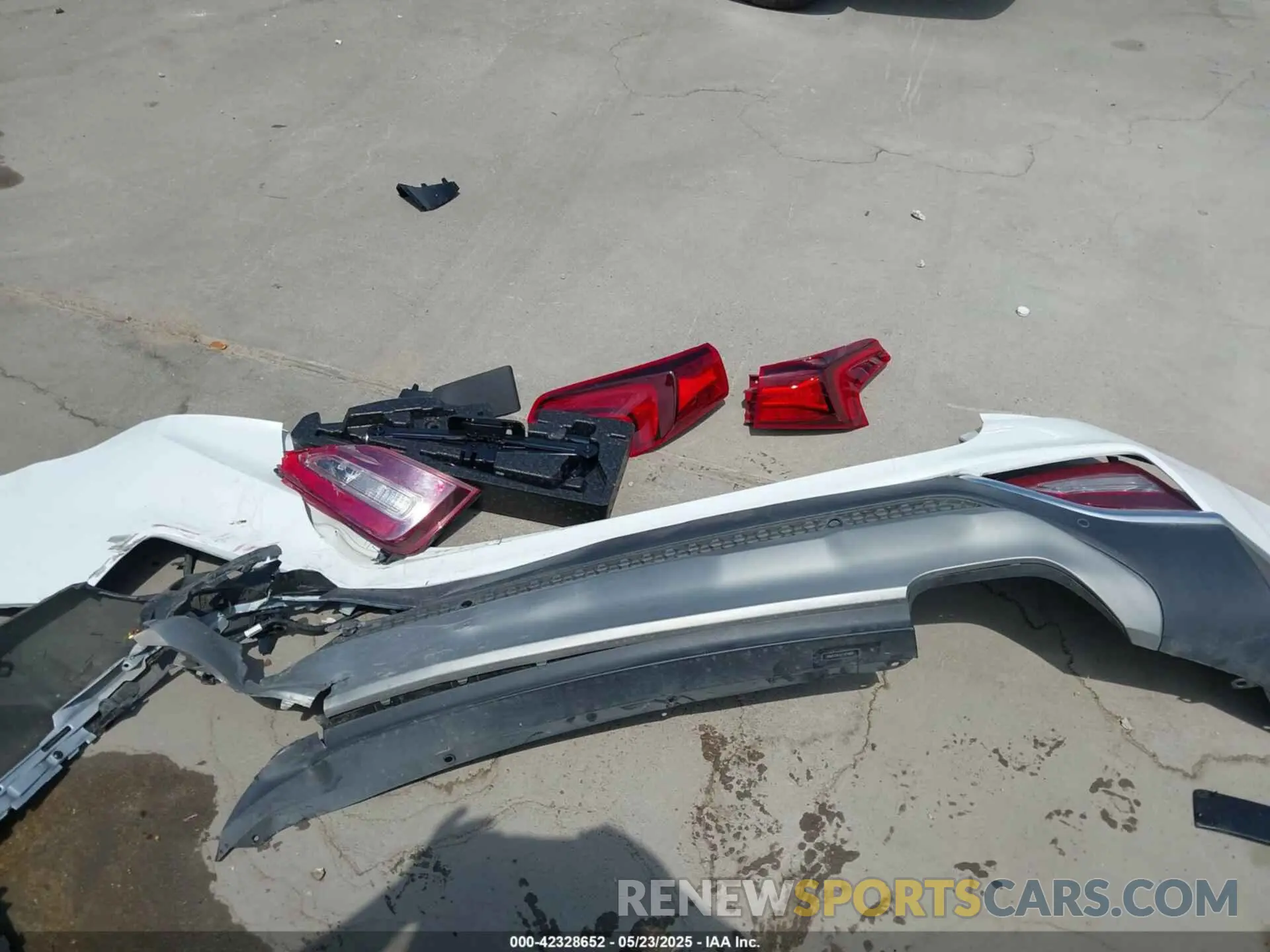 12 fotografías del automóvil dañado 5NMS33AA2LH214808 HYUNDAI SANTA FE 2020