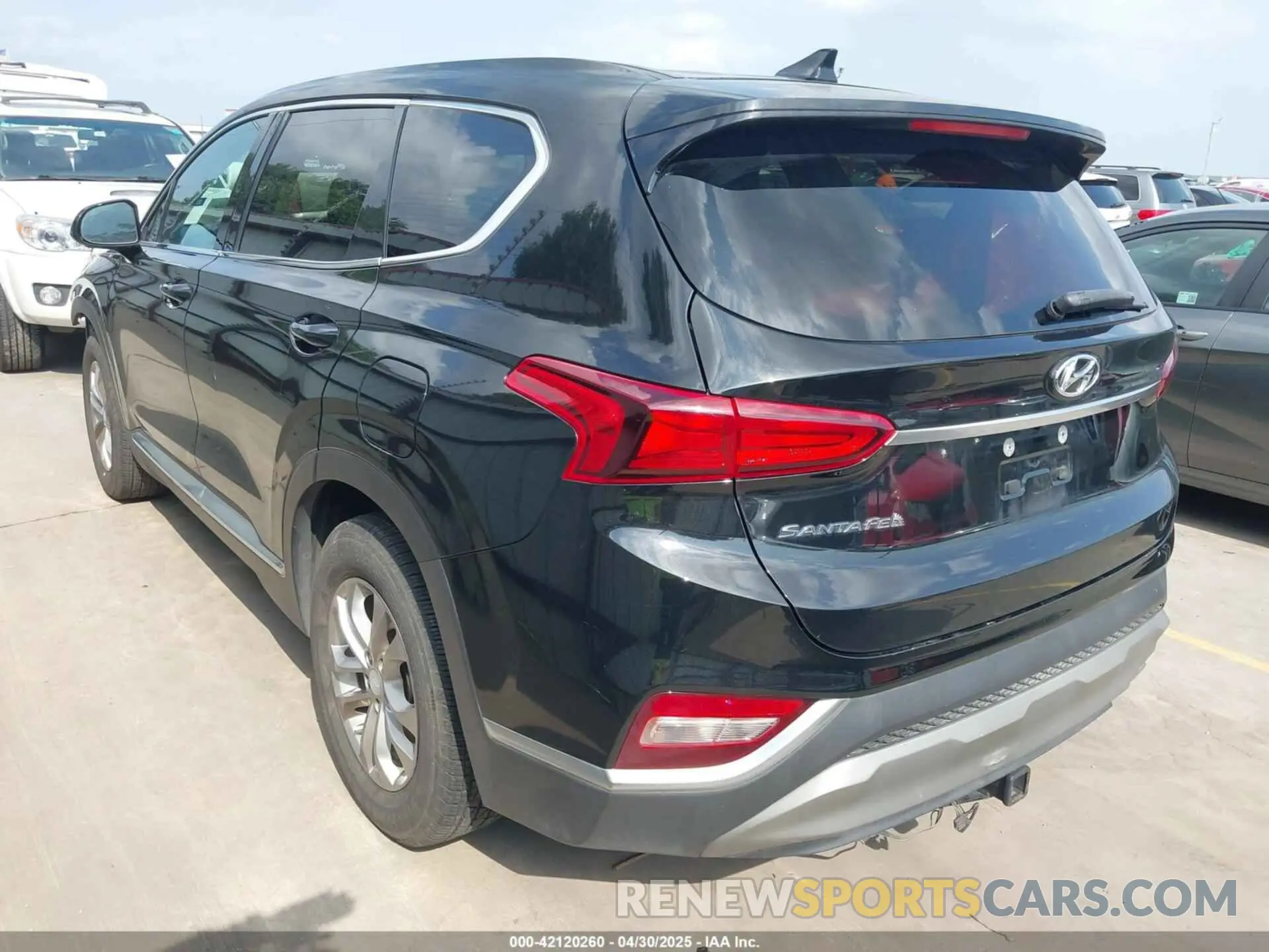 3 fotografías del automóvil dañado 5NMS33AD1LH238527 HYUNDAI SANTA FE 2020