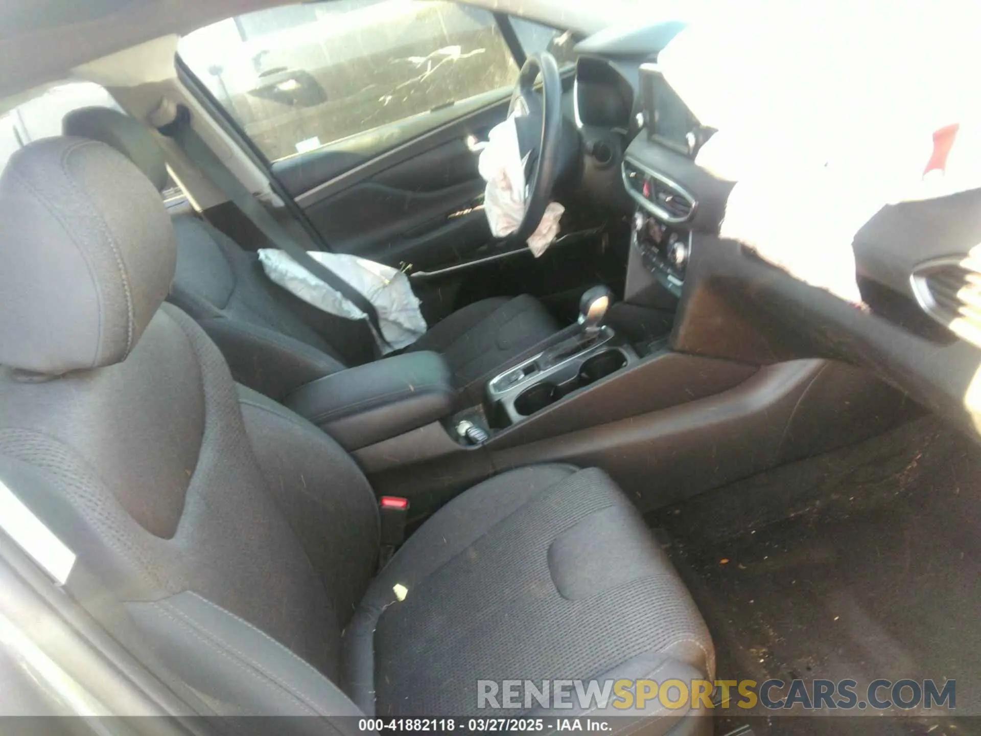5 fotografías del automóvil dañado 5NMS33AD3LH193638 HYUNDAI SANTA FE 2020
