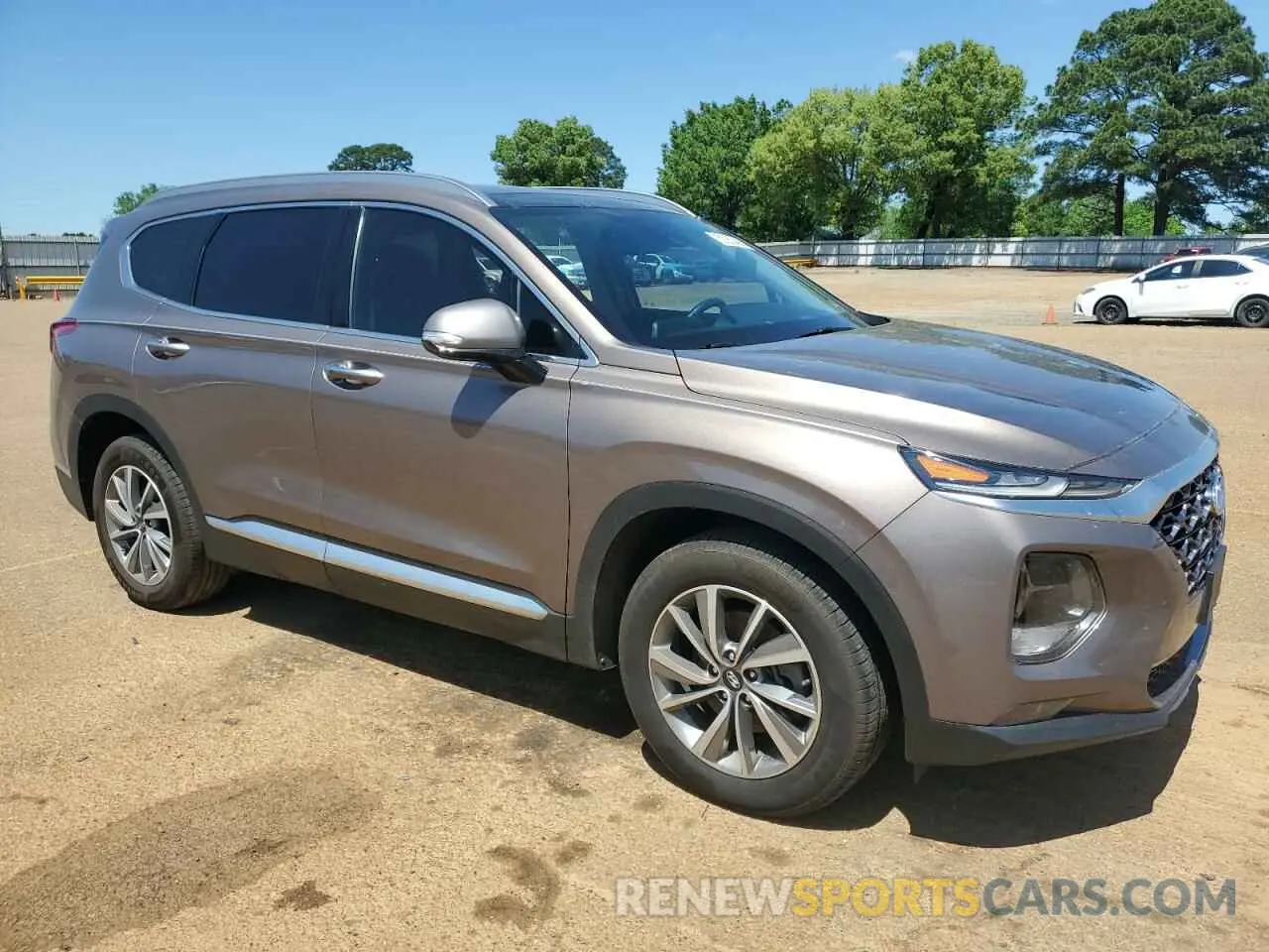 4 fotografías del automóvil dañado 5NMS33AD3LH243244 HYUNDAI SANTA FE 2020