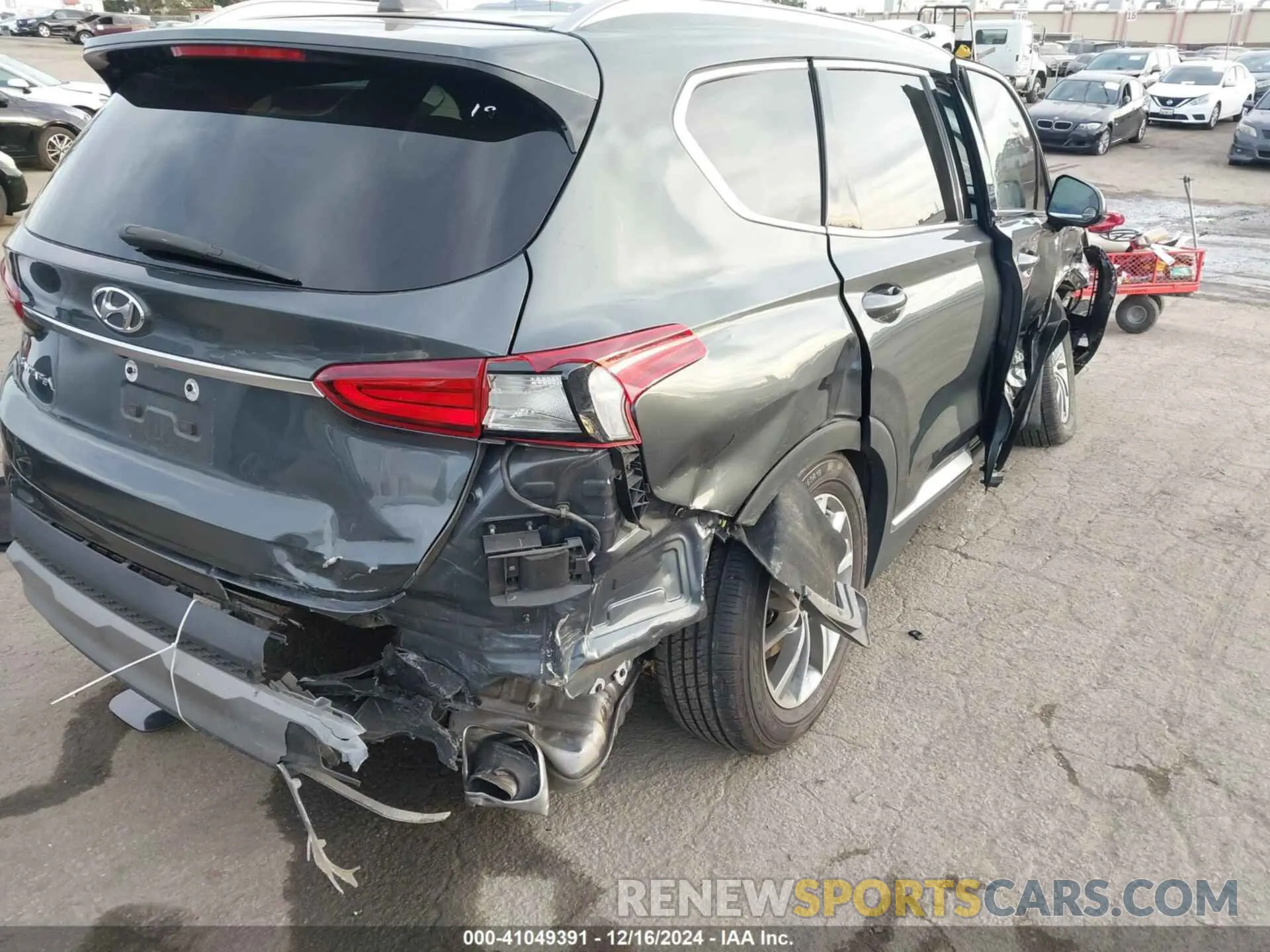17 fotografías del automóvil dañado 5NMS33AD5LH155943 HYUNDAI SANTA FE 2020