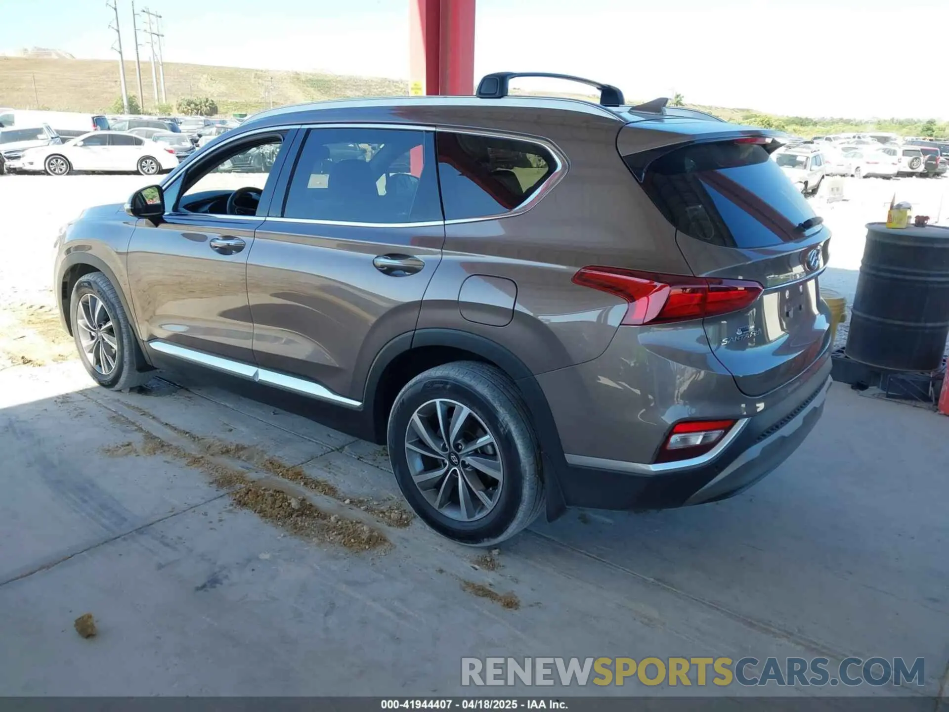 3 fotografías del automóvil dañado 5NMS33AD5LH222122 HYUNDAI SANTA FE 2020