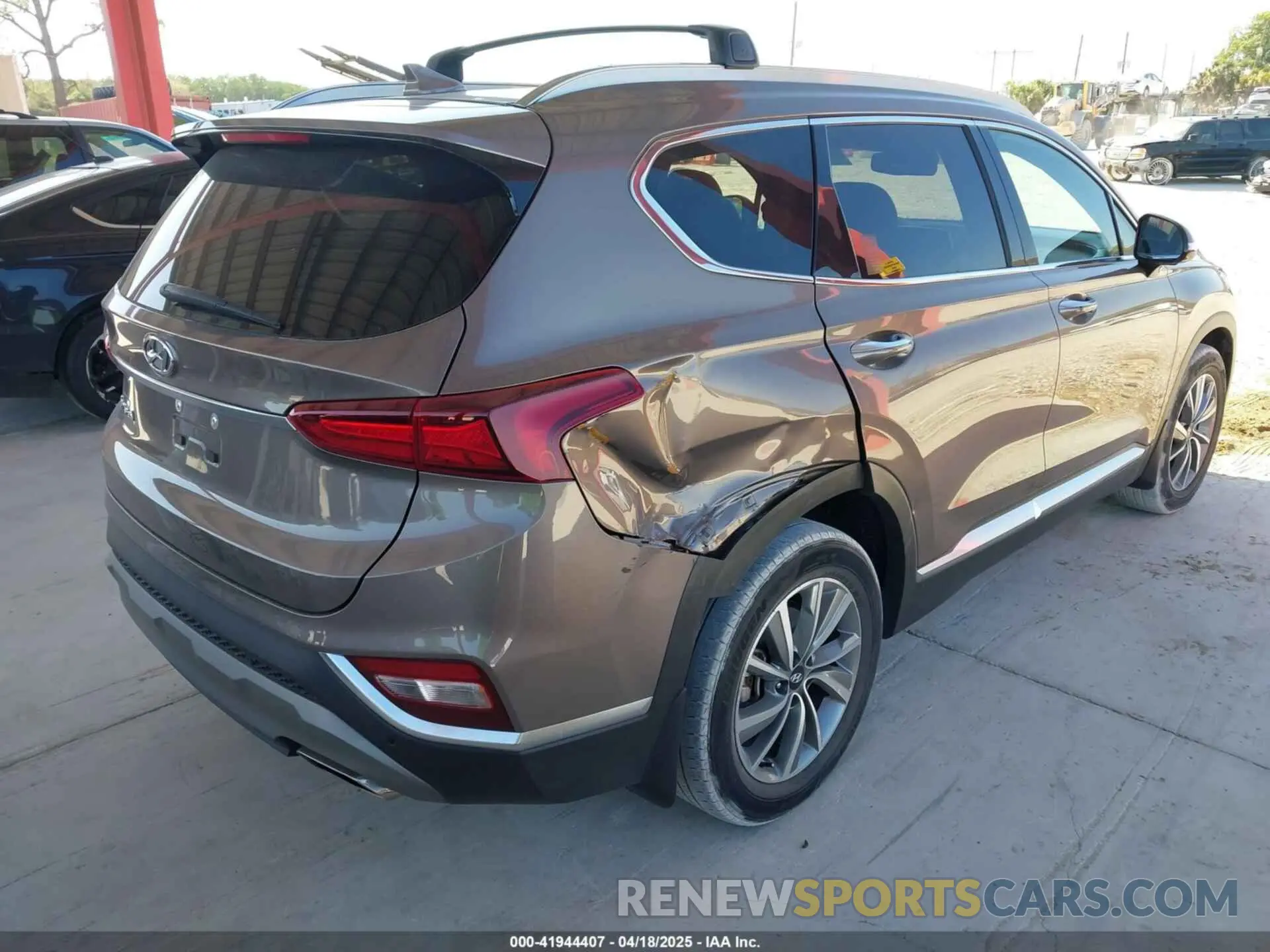 4 fotografías del automóvil dañado 5NMS33AD5LH222122 HYUNDAI SANTA FE 2020