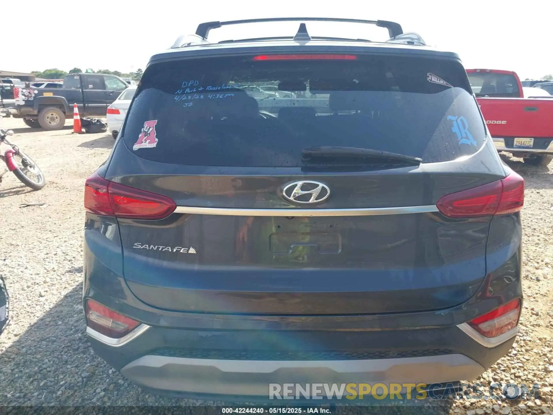 16 fotografías del automóvil dañado 5NMS33AD6LH188711 HYUNDAI SANTA FE 2020