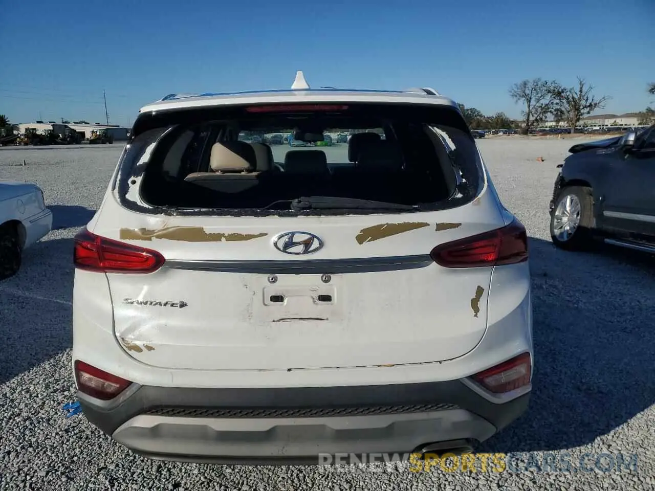6 fotografías del automóvil dañado 5NMS33AD6LH197196 HYUNDAI SANTA FE 2020