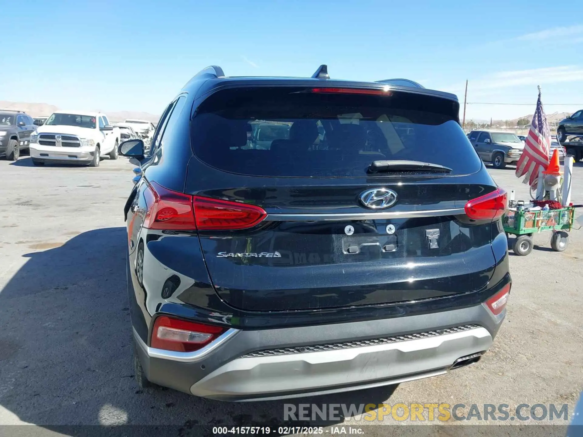 17 fotografías del automóvil dañado 5NMS33AD7LH137279 HYUNDAI SANTA FE 2020