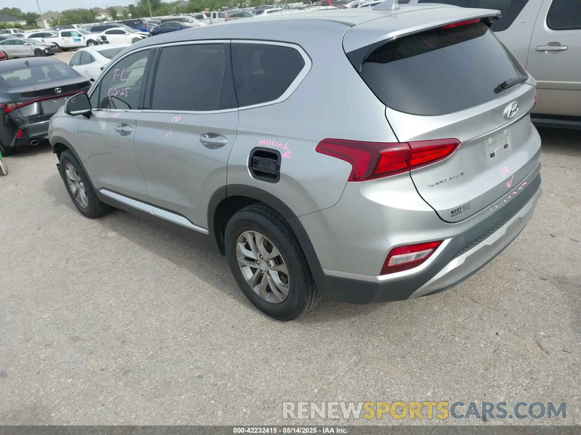 3 fotografías del automóvil dañado 5NMS33AD7LH228875 HYUNDAI SANTA FE 2020