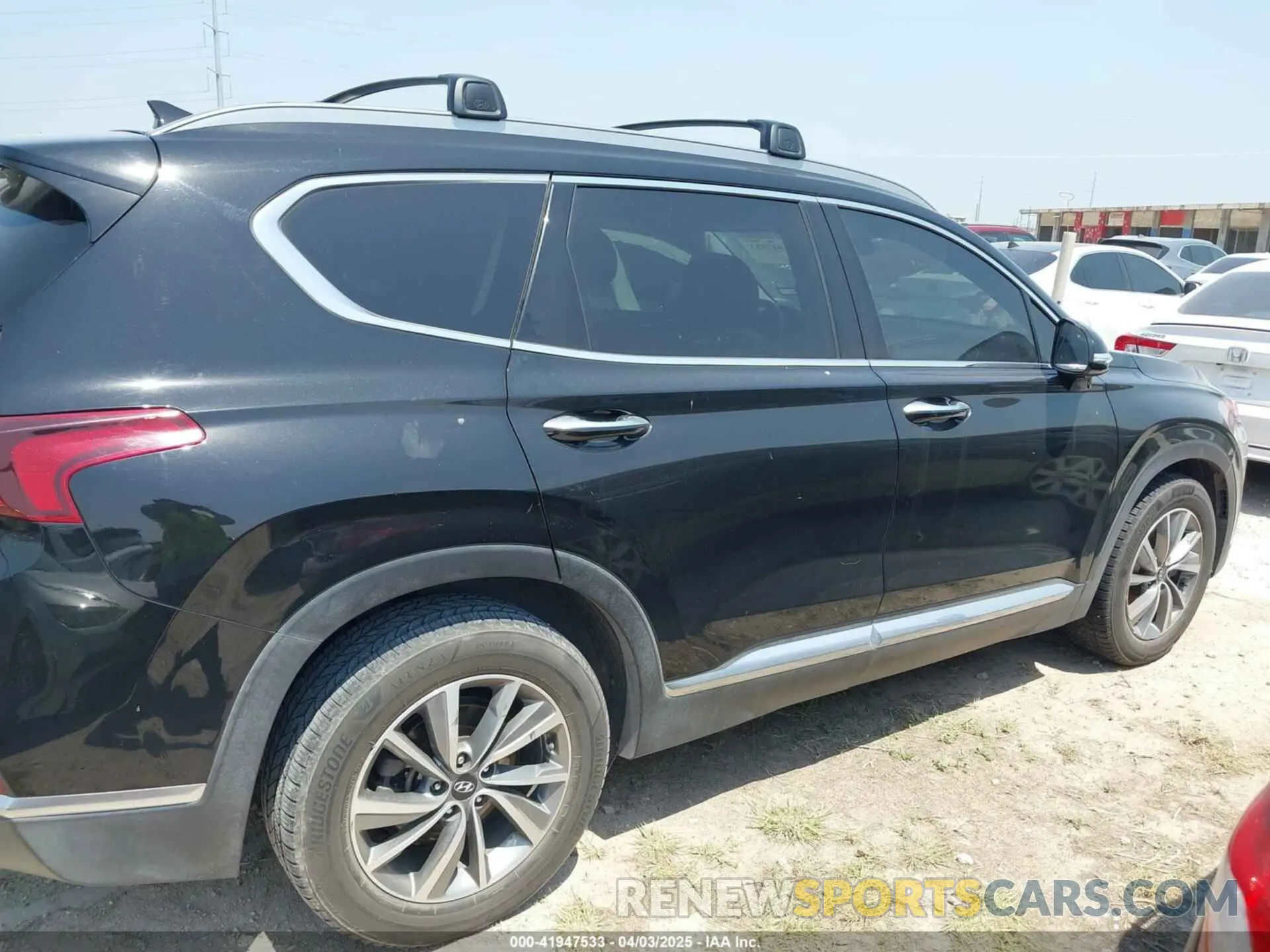 13 fotografías del automóvil dañado 5NMS33AD8LH214712 HYUNDAI SANTA FE 2020