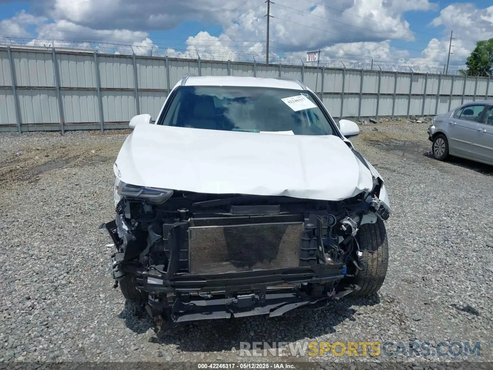 12 fotografías del automóvil dañado 5NMS33AD8LH266650 HYUNDAI SANTA FE 2020