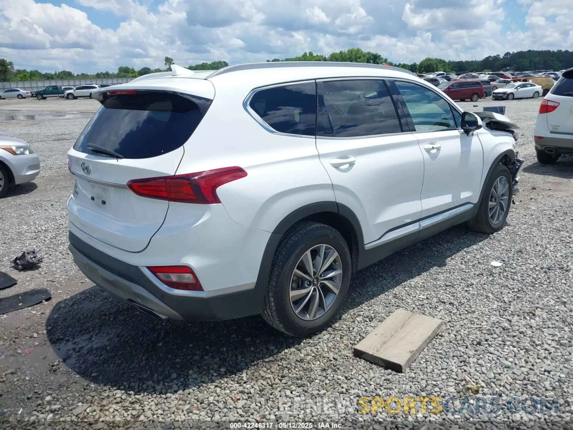 4 fotografías del automóvil dañado 5NMS33AD8LH266650 HYUNDAI SANTA FE 2020