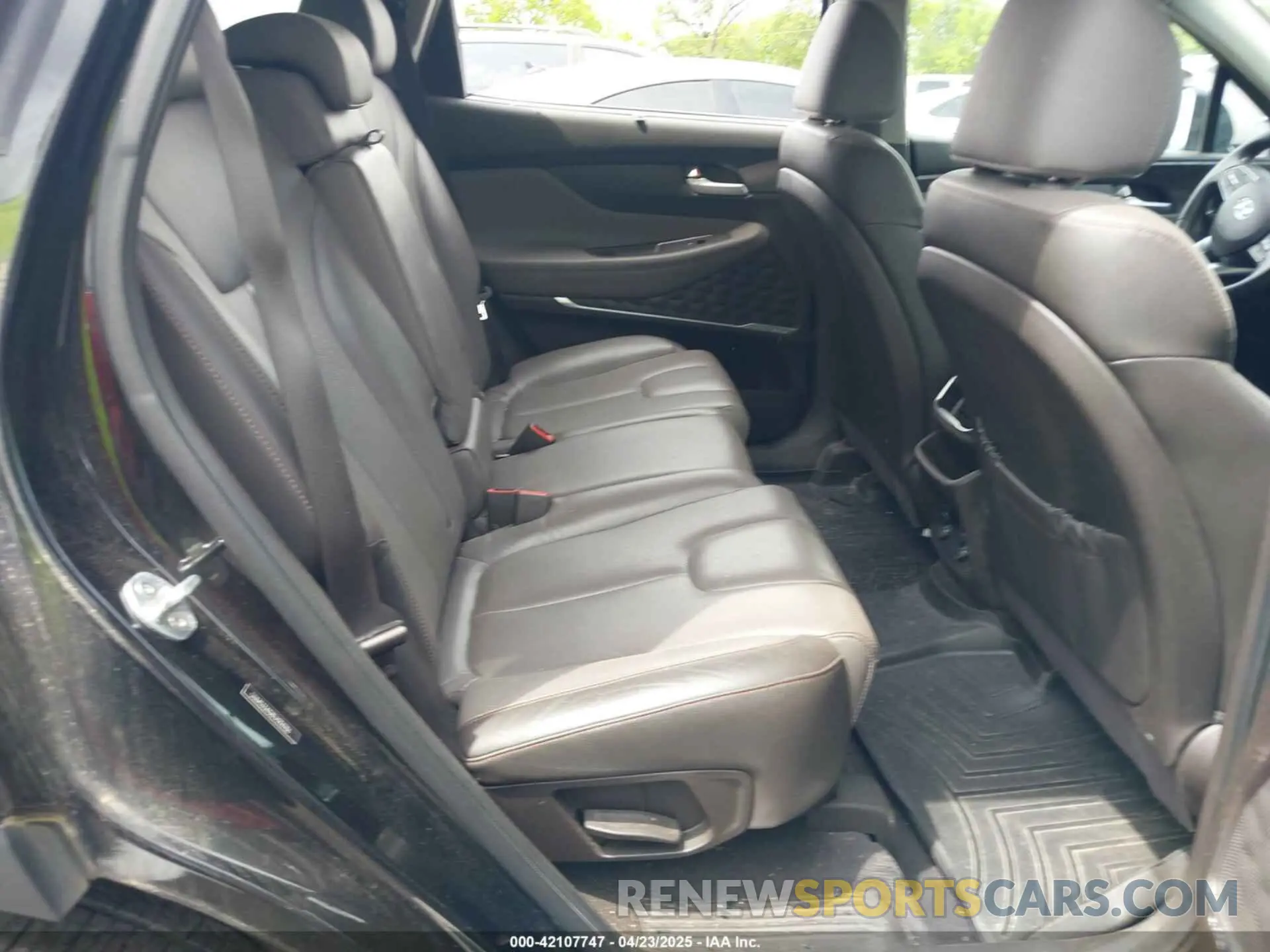 8 fotografías del automóvil dañado 5NMS33AD8LH294786 HYUNDAI SANTA FE 2020