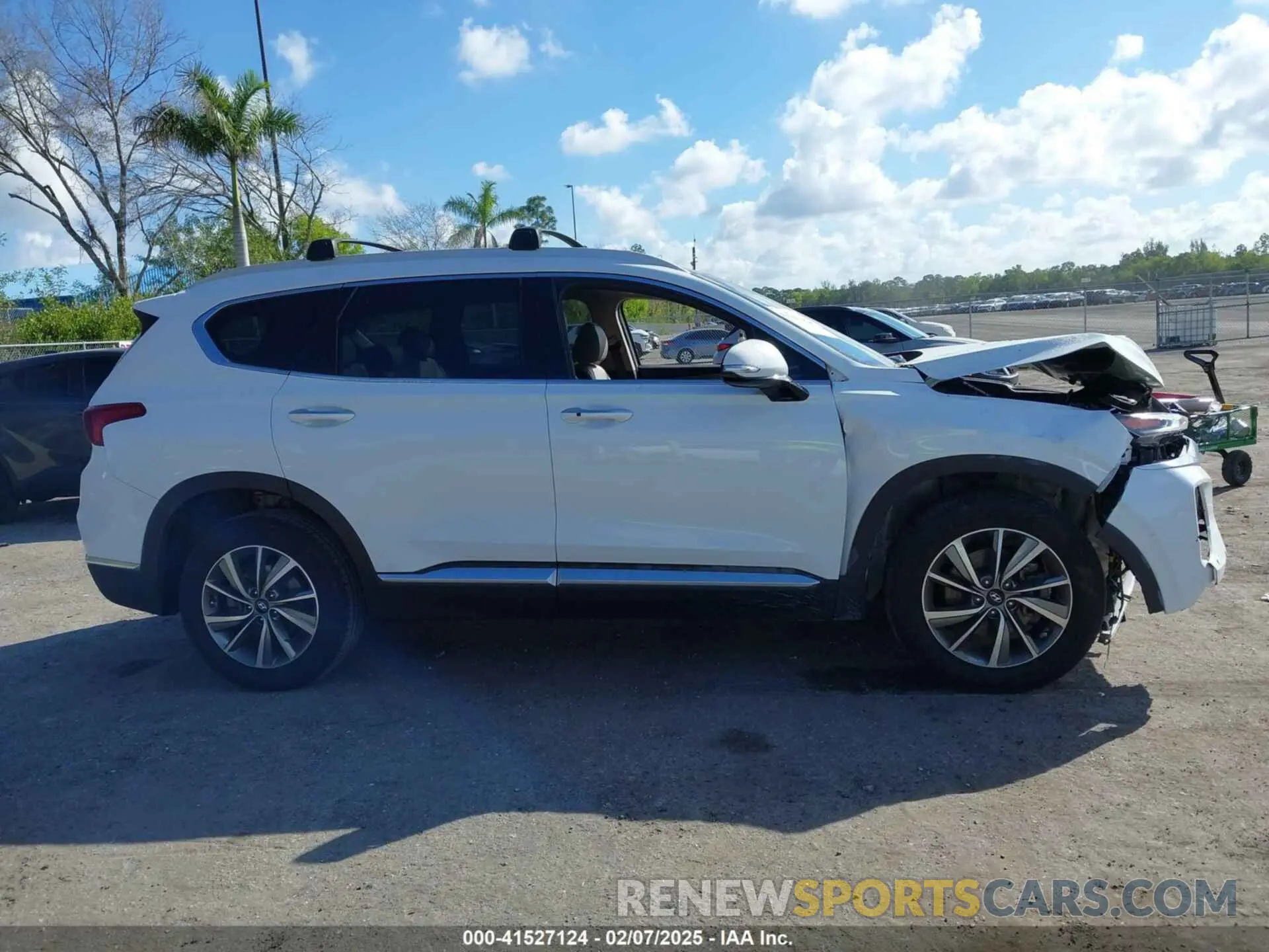 14 fotografías del automóvil dañado 5NMS33ADXLH300457 HYUNDAI SANTA FE 2020