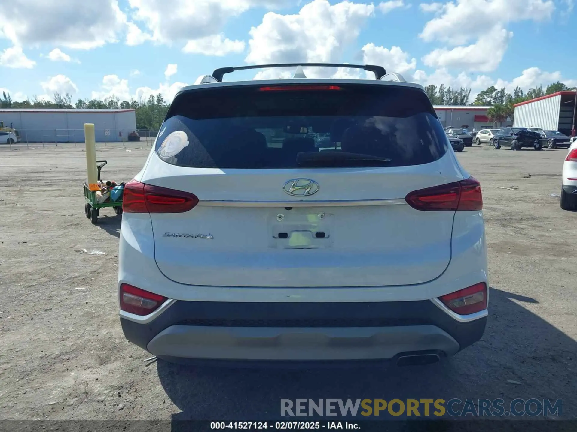 17 fotografías del automóvil dañado 5NMS33ADXLH300457 HYUNDAI SANTA FE 2020
