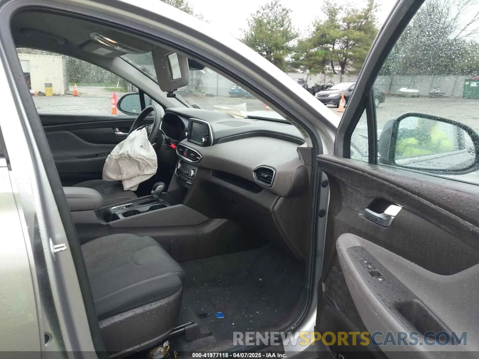 5 fotografías del automóvil dañado 5NMS3CAD3LH291326 HYUNDAI SANTA FE 2020