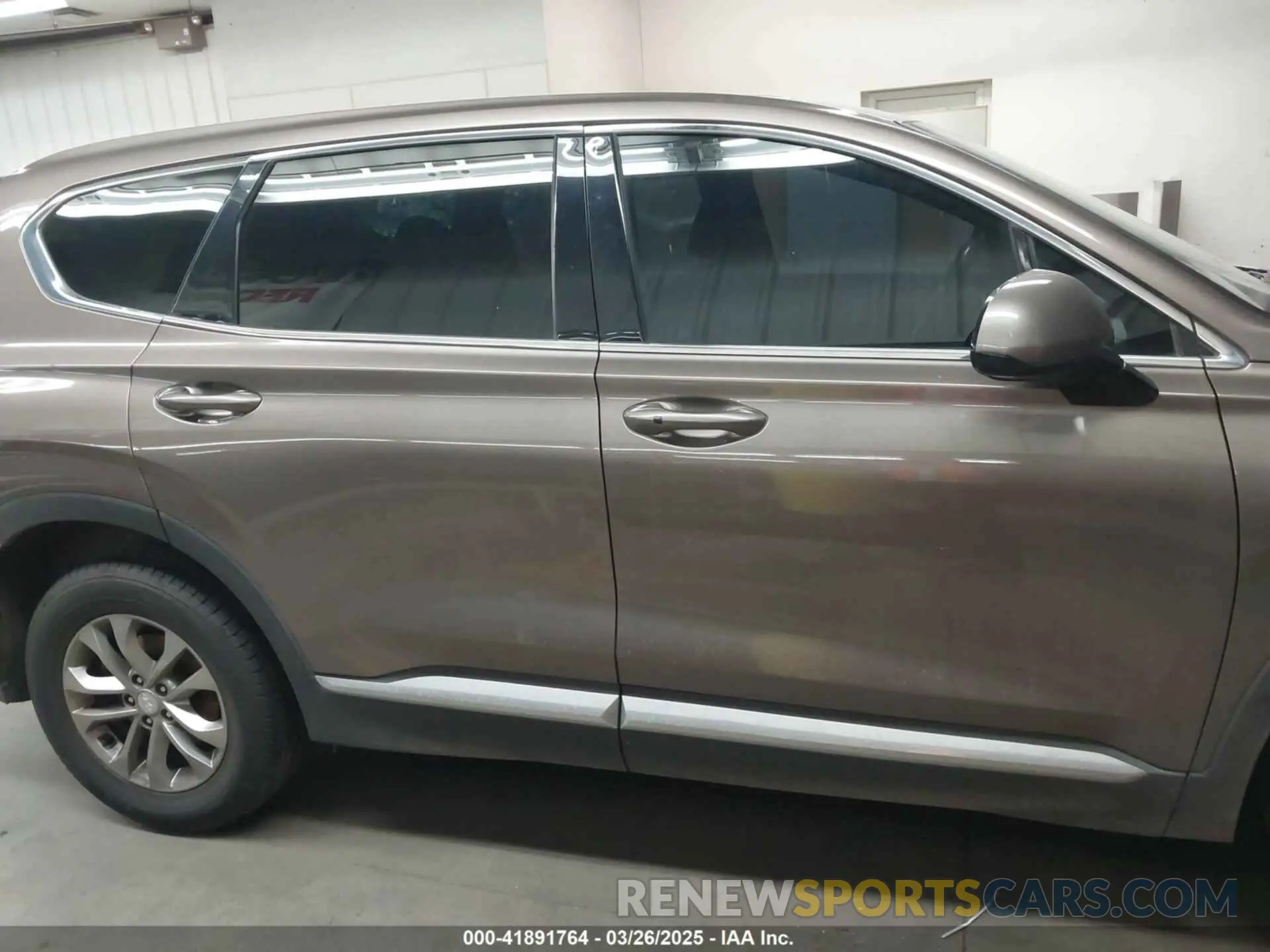 14 fotografías del automóvil dañado 5NMS3CAD4LH222631 HYUNDAI SANTA FE 2020
