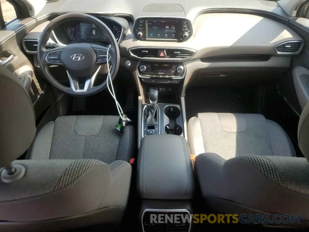 8 fotografías del automóvil dañado 5NMS3CAD5LH241186 HYUNDAI SANTA FE 2020