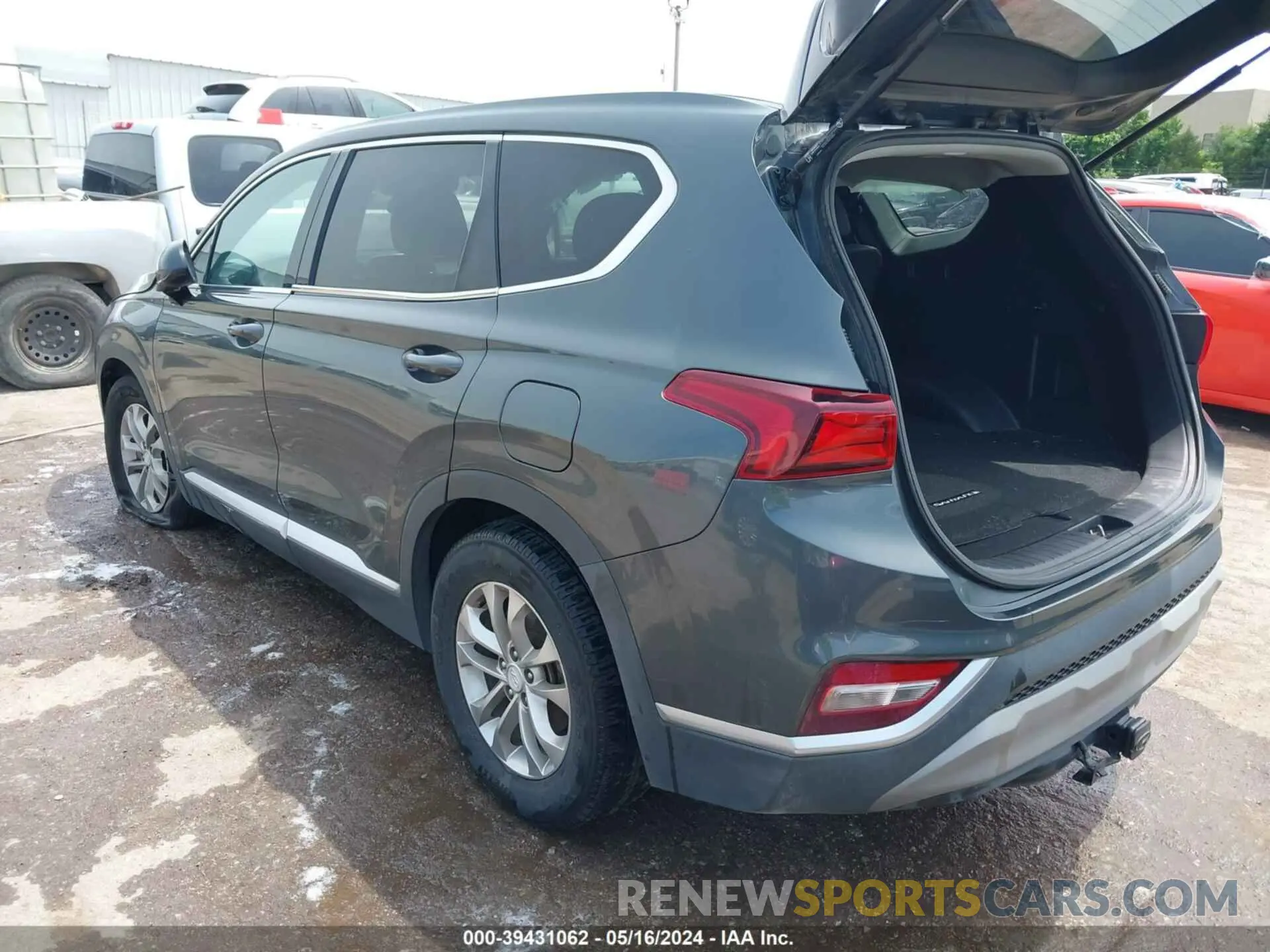 3 fotografías del automóvil dañado 5NMS3CAD5LH256335 HYUNDAI SANTA FE 2020