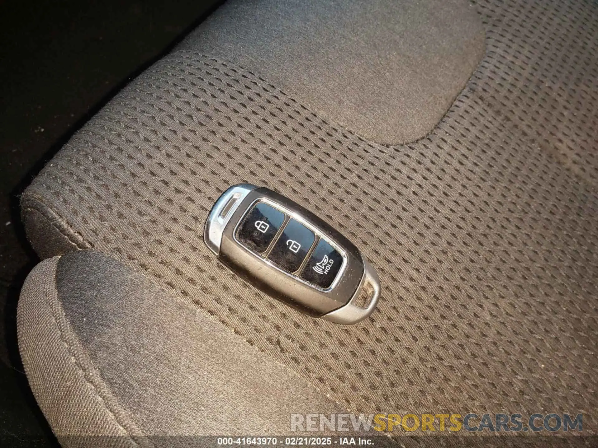 11 fotografías del automóvil dañado 5NMS3CADXLH156974 HYUNDAI SANTA FE 2020