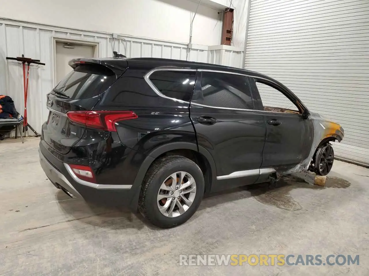 3 fotografías del automóvil dañado 5NMS3CADXLH168400 HYUNDAI SANTA FE 2020
