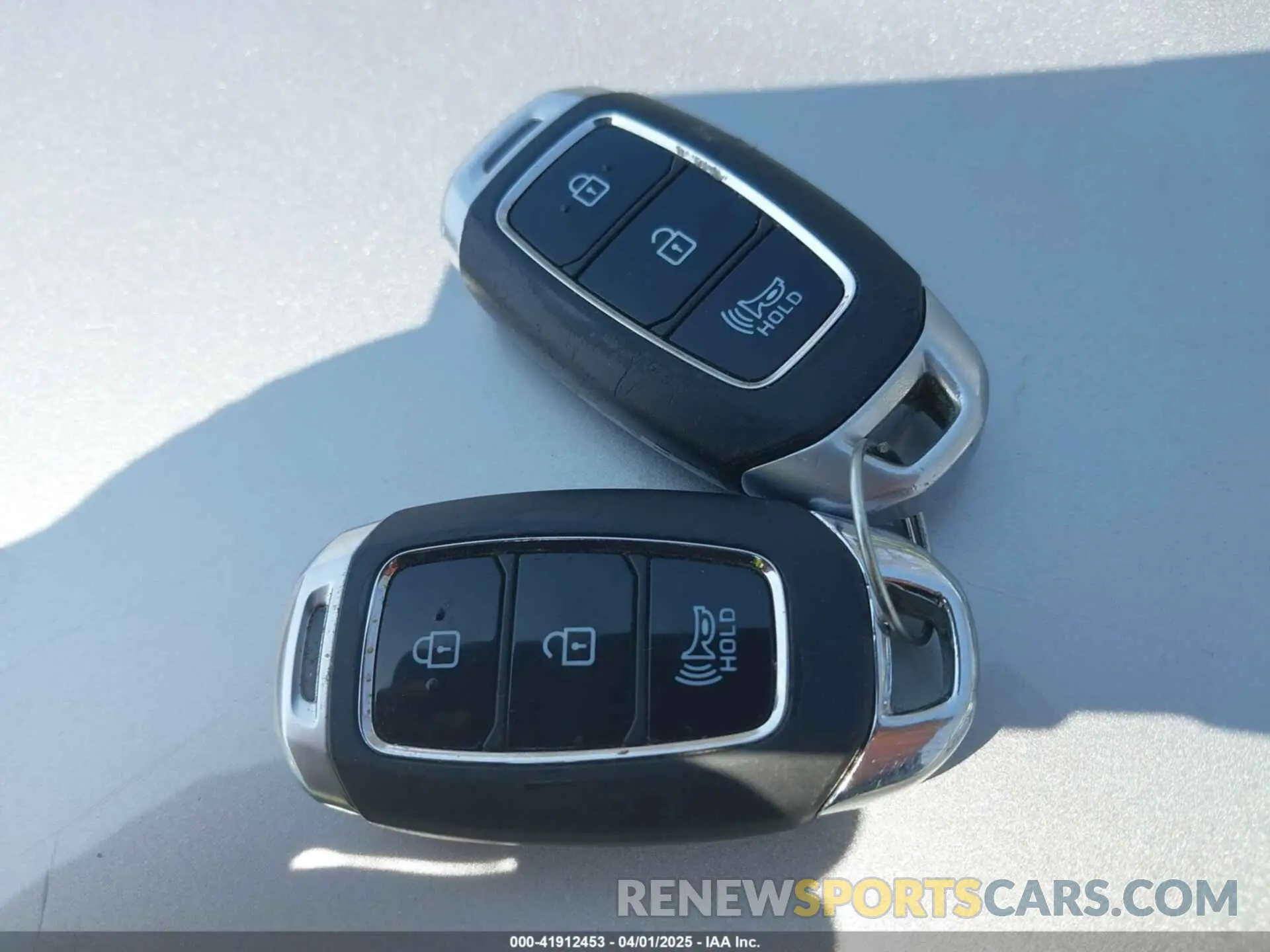 11 fotografías del automóvil dañado 5NMS3CADXLH224352 HYUNDAI SANTA FE 2020