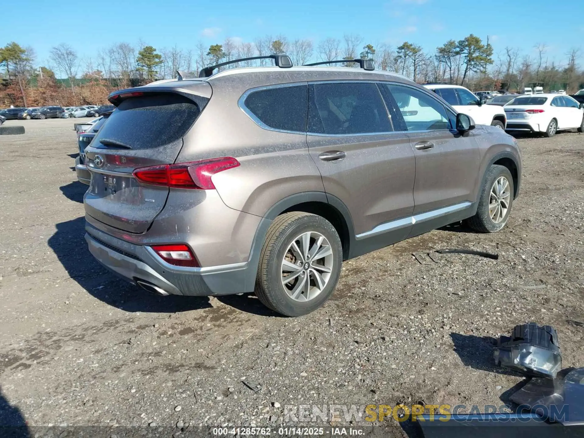 4 fotografías del automóvil dañado 5NMS3CADXLH244536 HYUNDAI SANTA FE 2020