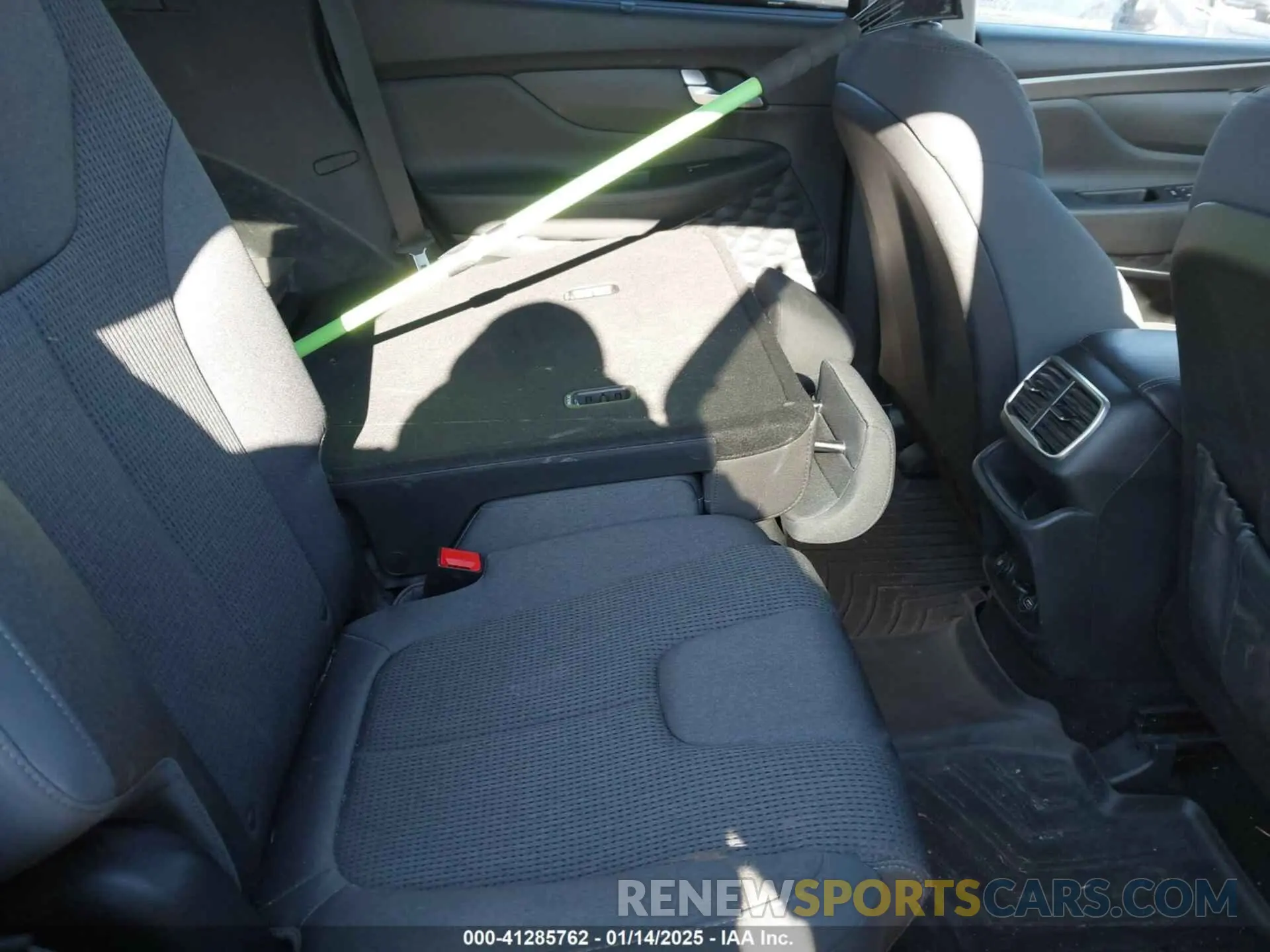 8 fotografías del automóvil dañado 5NMS3CADXLH244536 HYUNDAI SANTA FE 2020