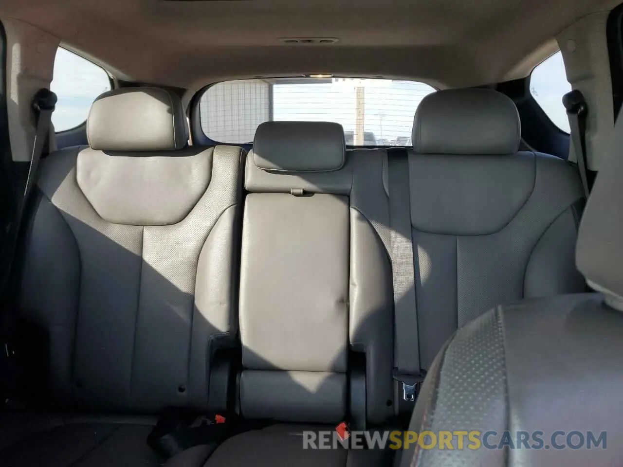 10 fotografías del automóvil dañado 5NMS53AA4LH184690 HYUNDAI SANTA FE 2020