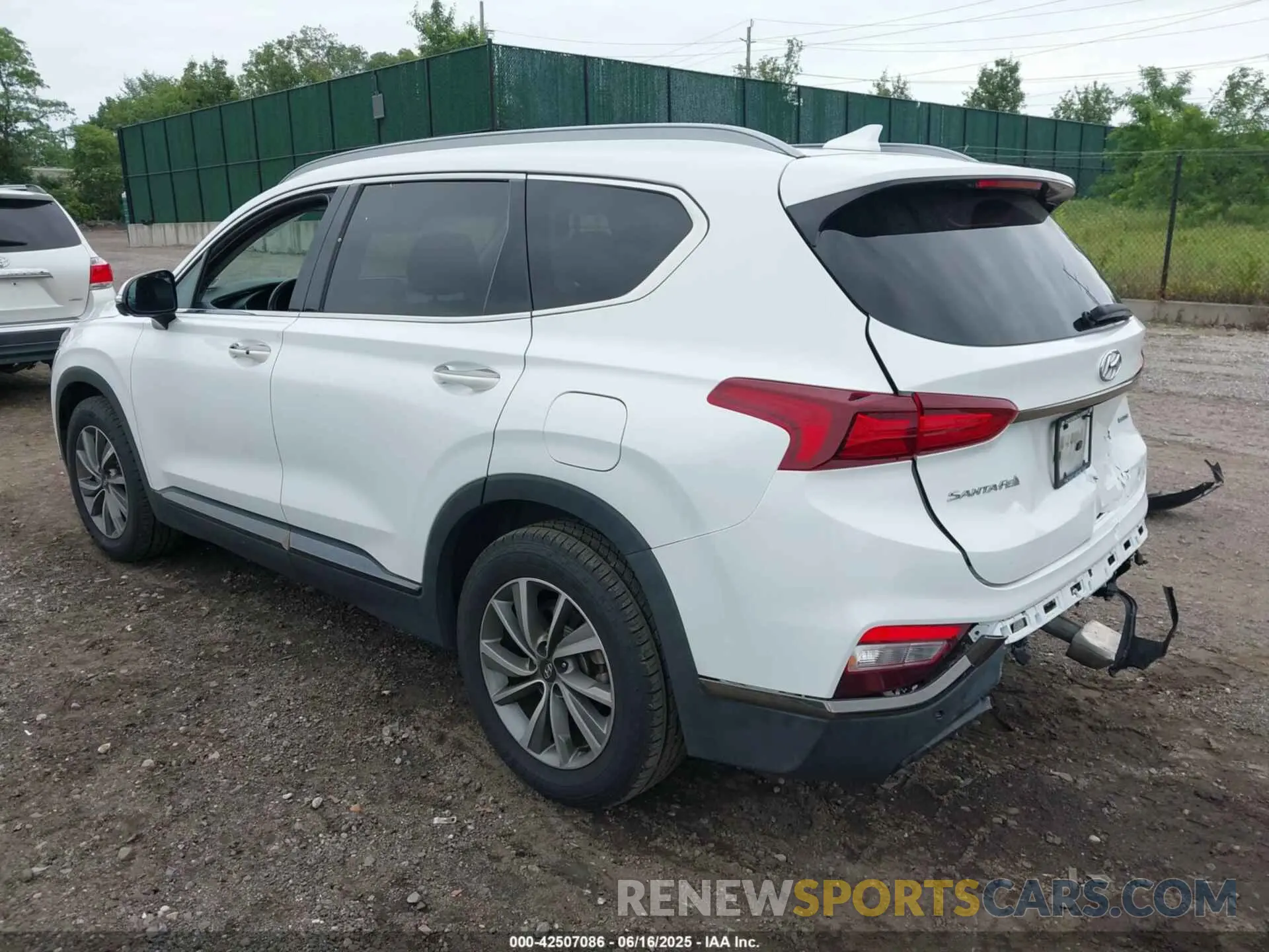 3 fotografías del automóvil dañado 5NMS5CAD4LH207587 HYUNDAI SANTA FE 2020