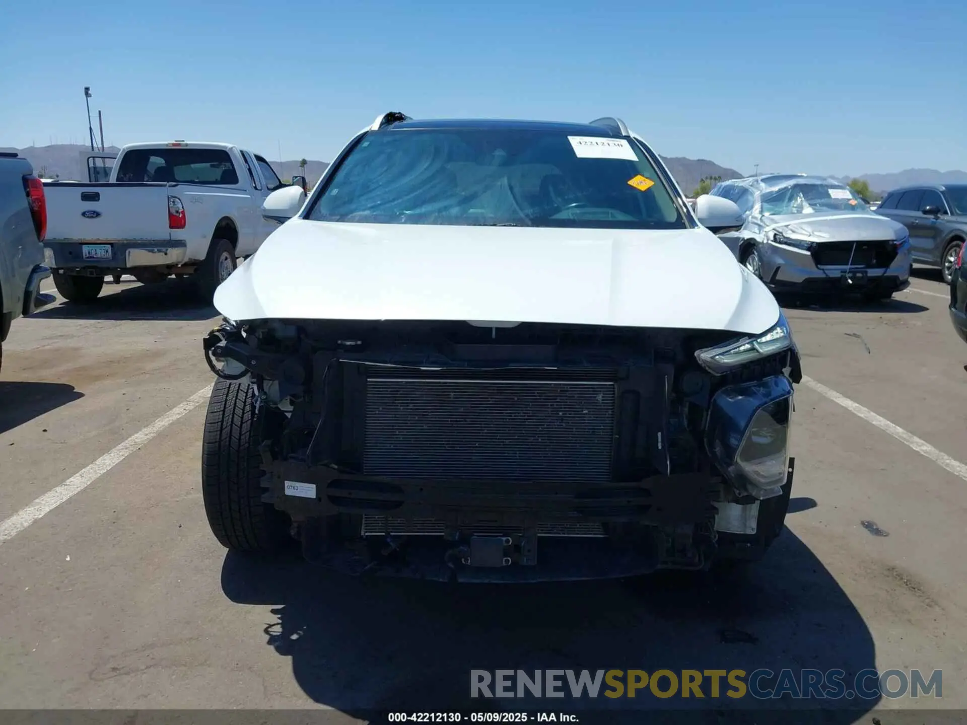 13 fotografías del automóvil dañado 5NMS5CAD8LH209374 HYUNDAI SANTA FE 2020